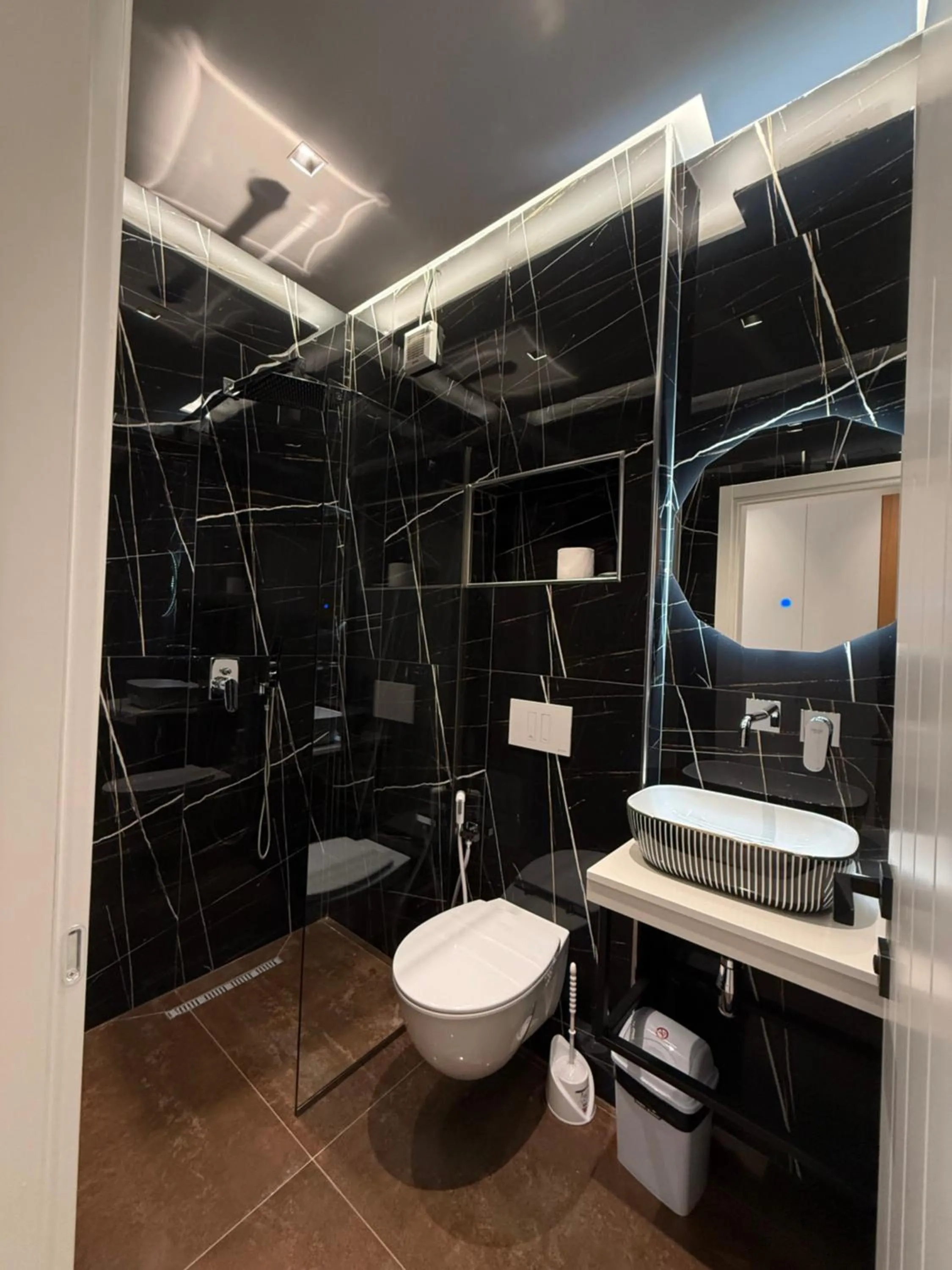 Shower in Day Lux Premium Apartments