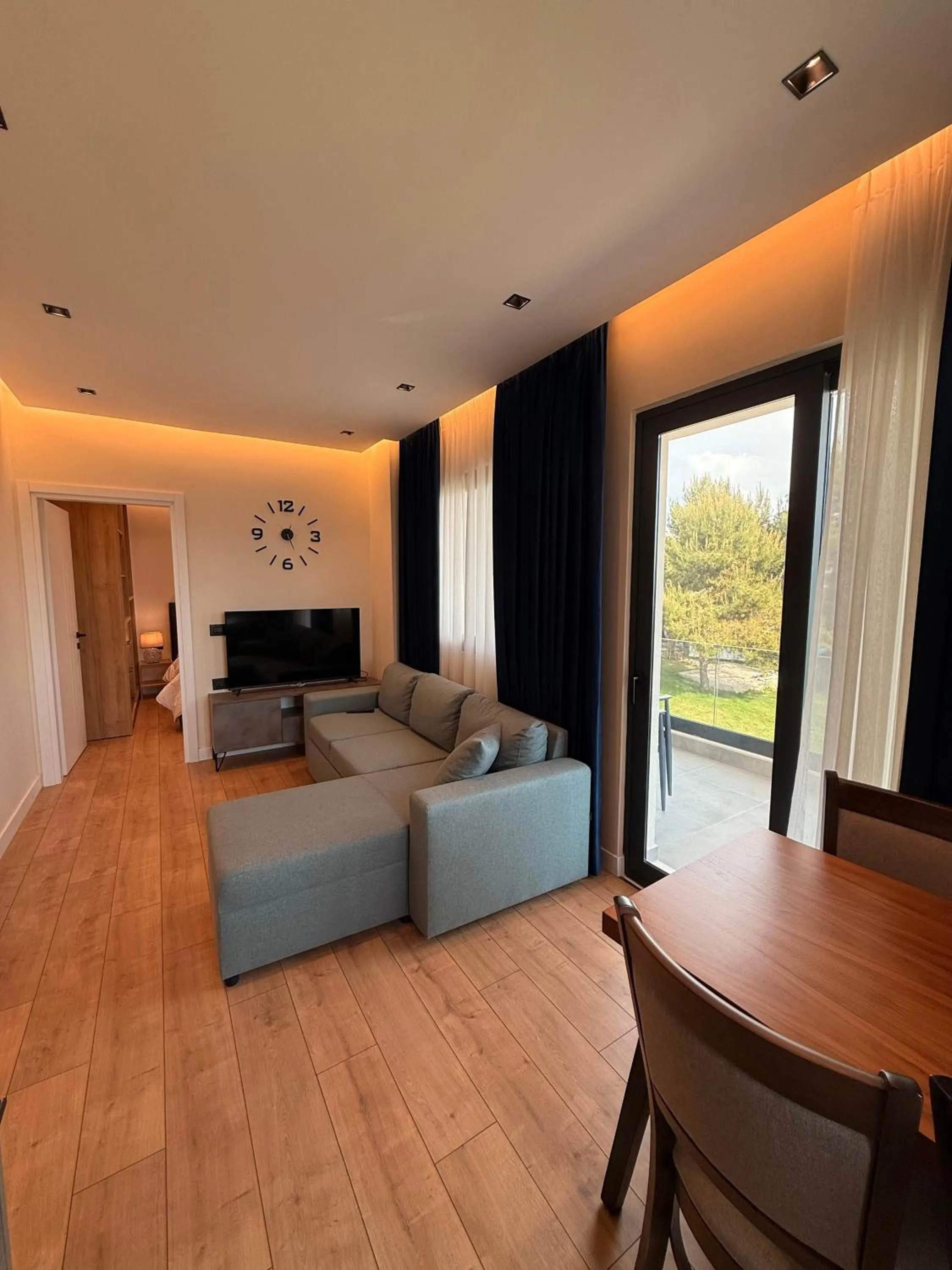 TV and multimedia in Day Lux Premium Apartments