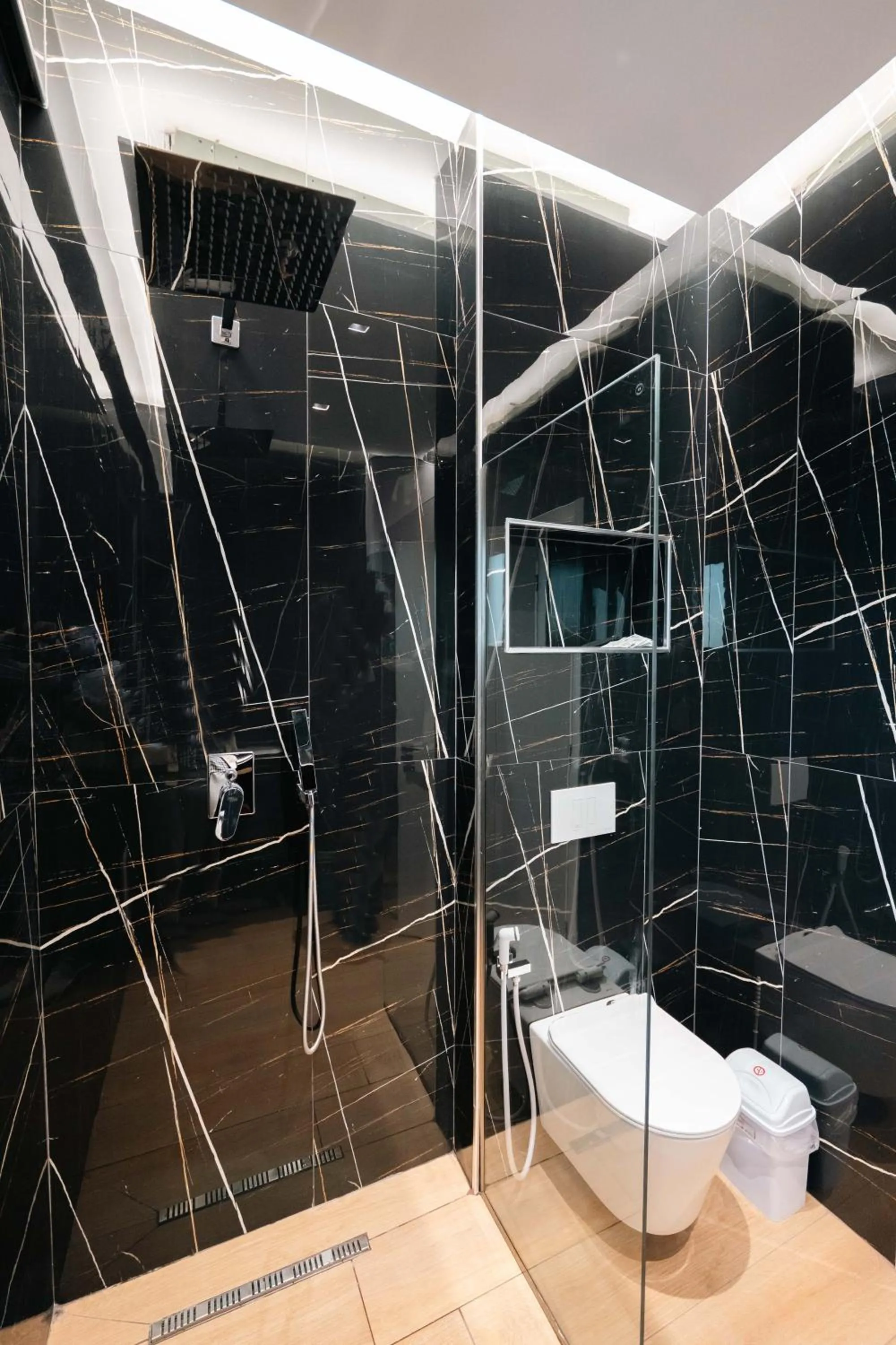 Shower in Day Lux Premium Apartments