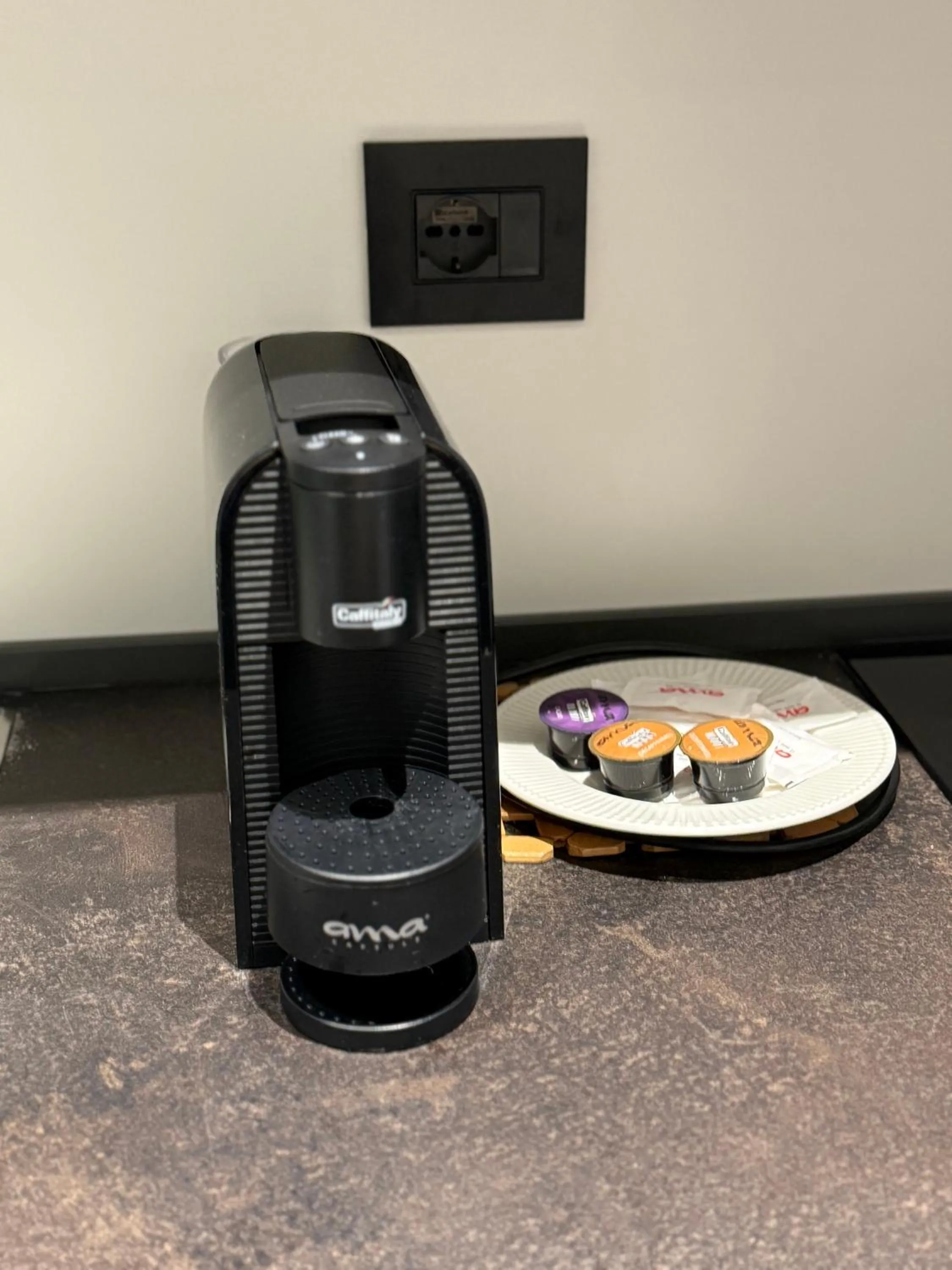 Coffee/tea facilities in Day Lux Premium Apartments