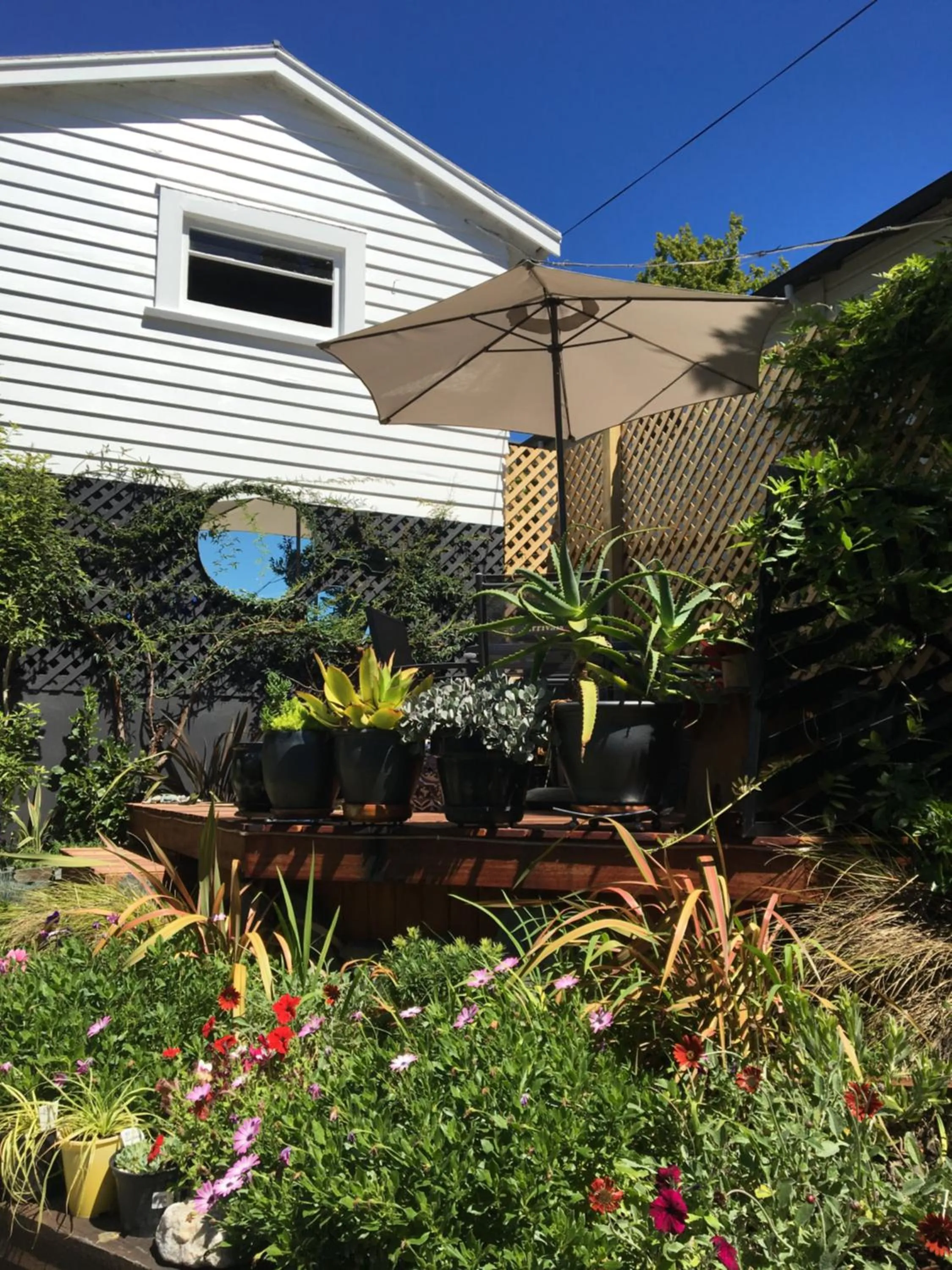 Property building in Ah House City B&B Nelson