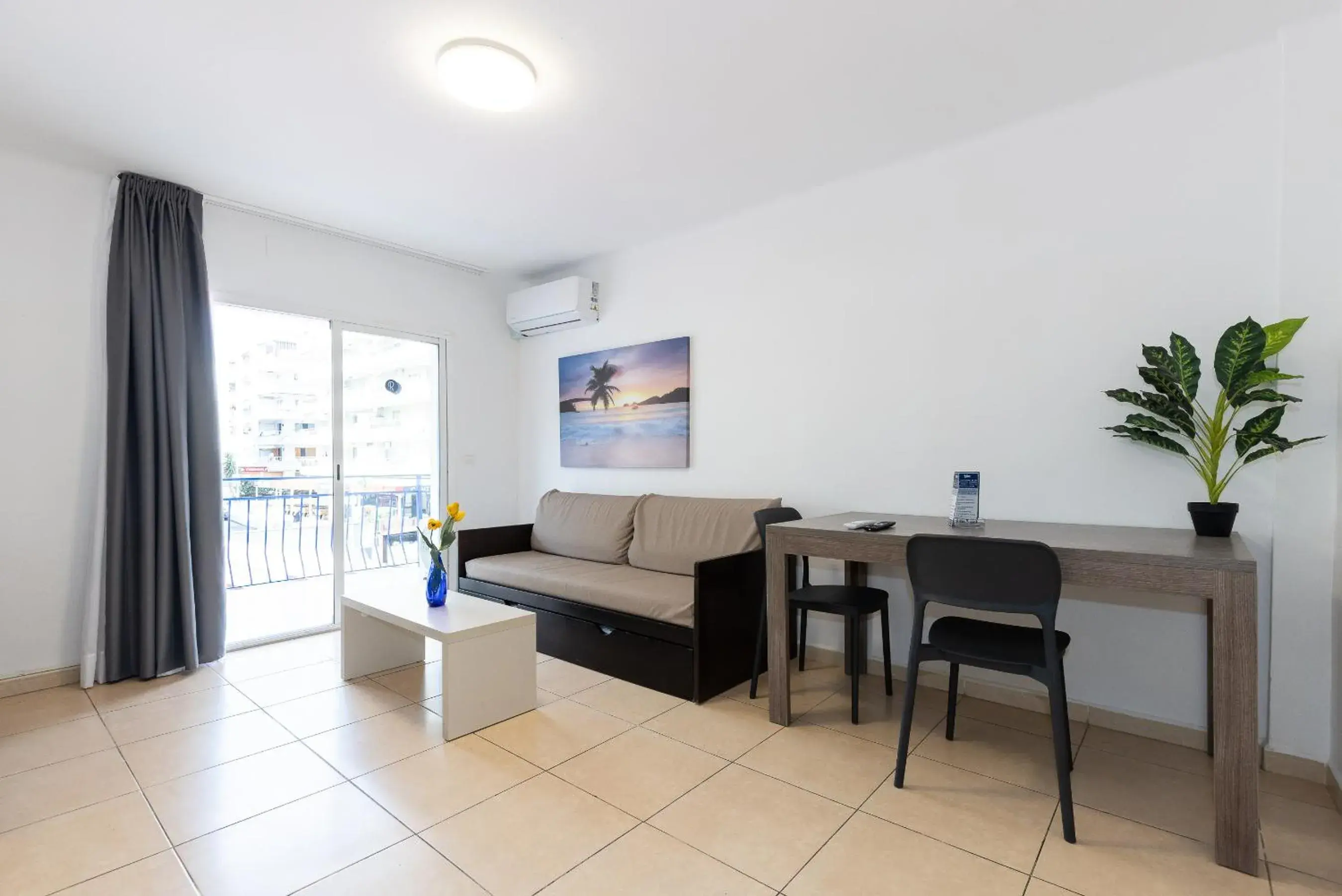 Centric Rentalmar Centric Rentalmar