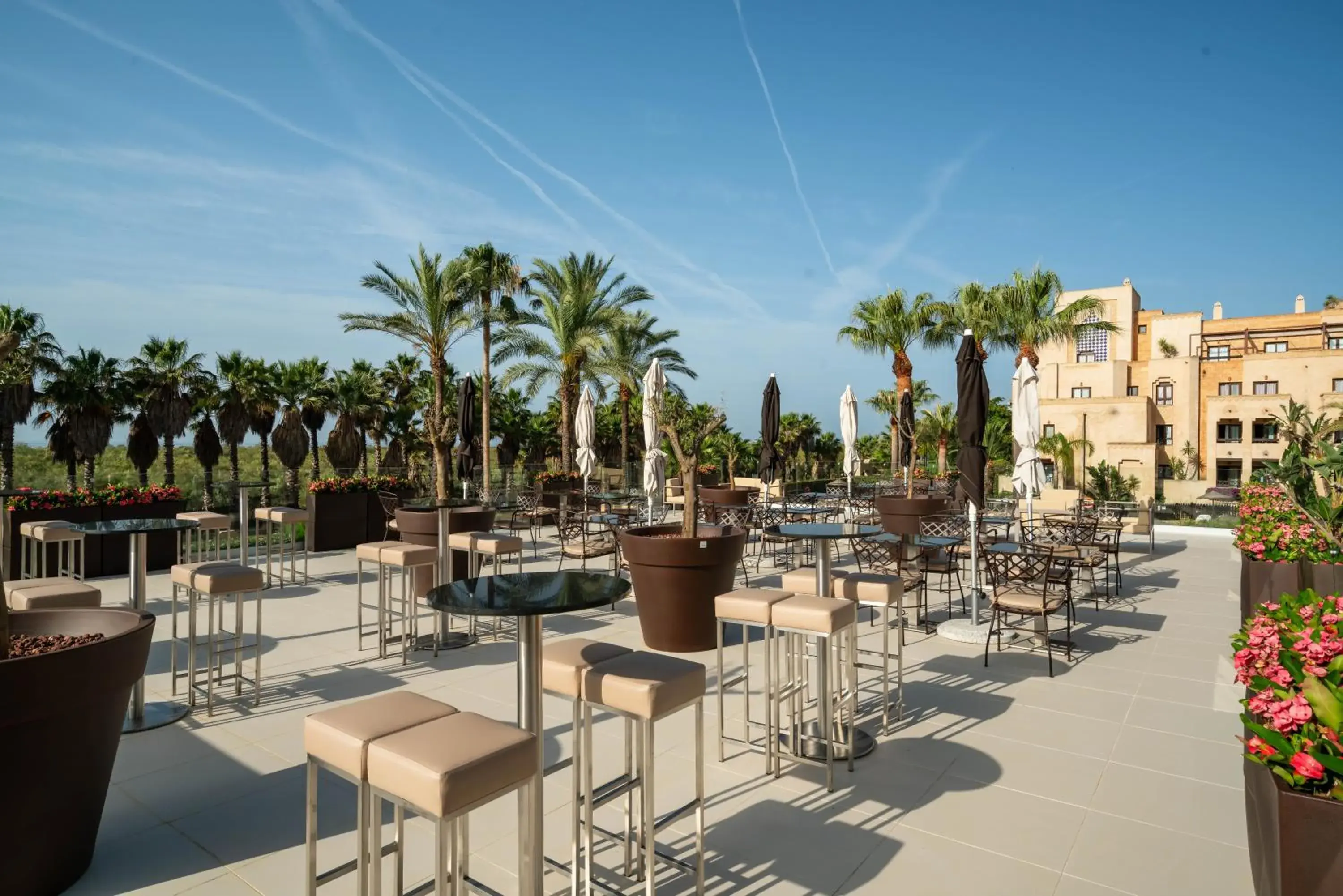 Swimming pool in Vila Gale Isla Canela Swimming pool in Vila Gale Isla Canela