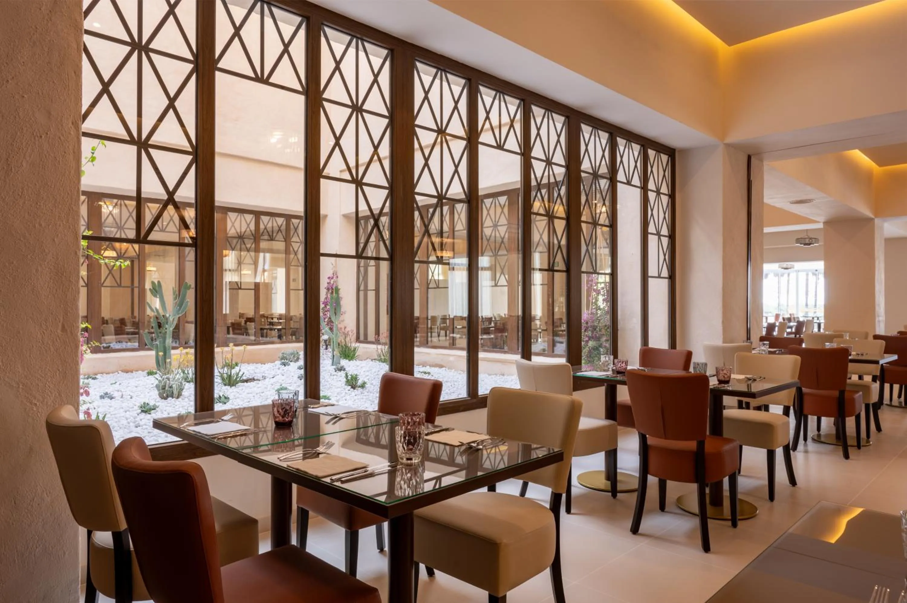 Restaurant/places to eat in Vila Gale Isla Canela