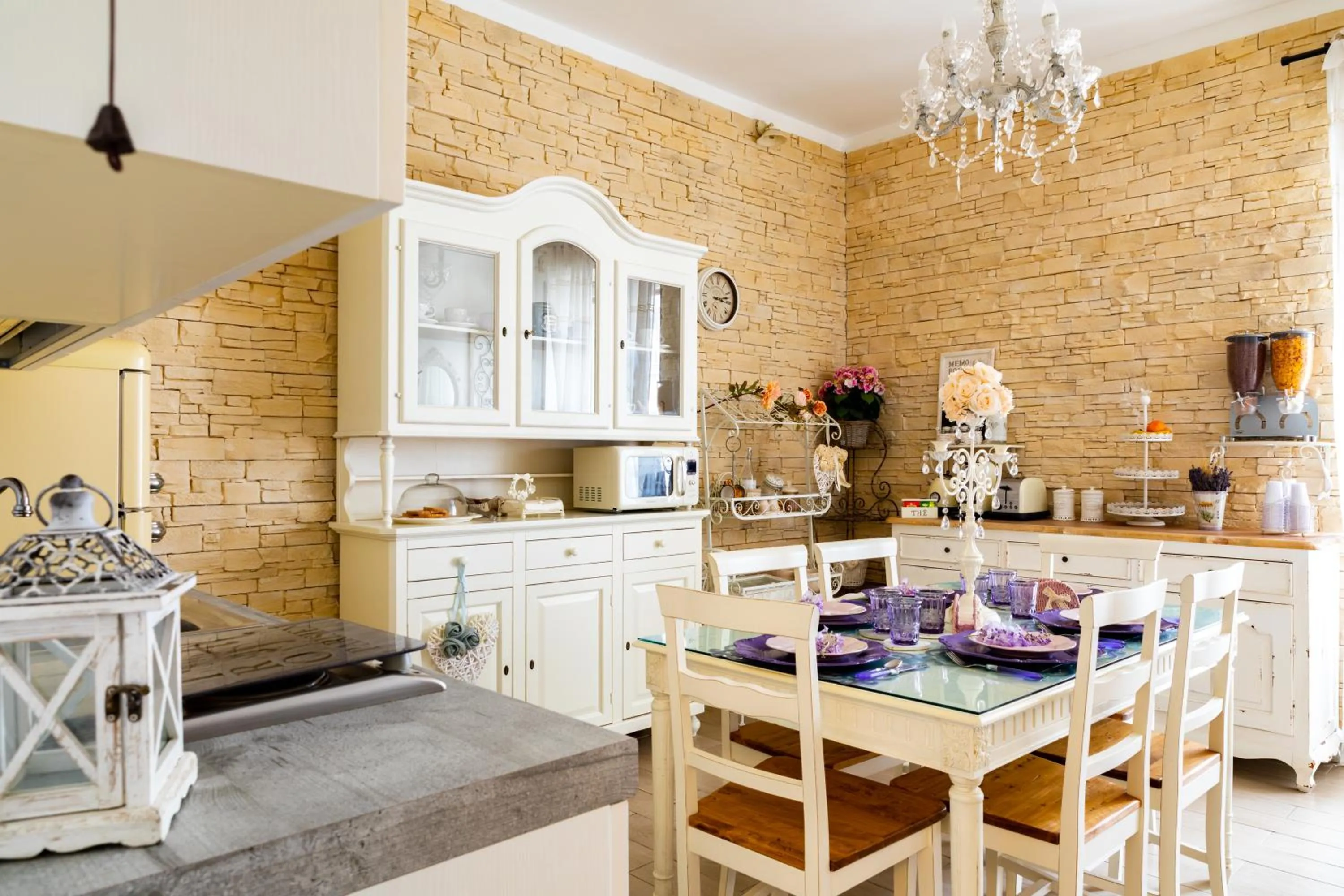Kitchen or kitchenette in RomAntic Dreams