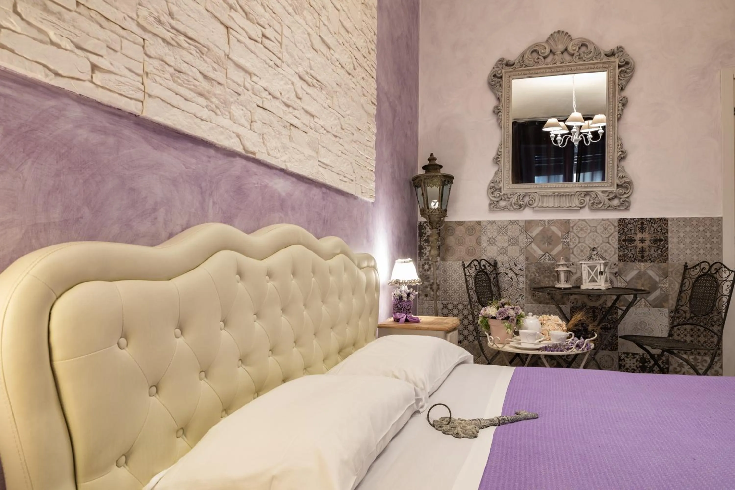 Bed in RomAntic Dreams