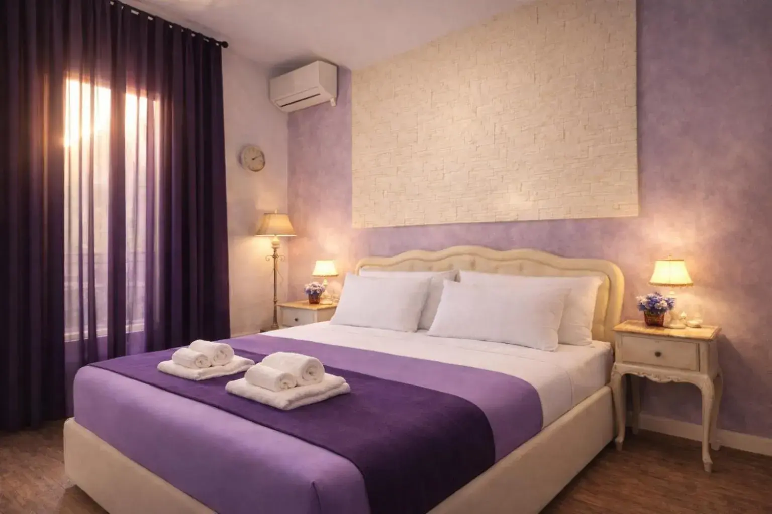 Double Room with Private External Bathroom - single occupancy in RomAntic Dreams Double Room with Private External Bathroom - single occupancy in RomAntic Dreams