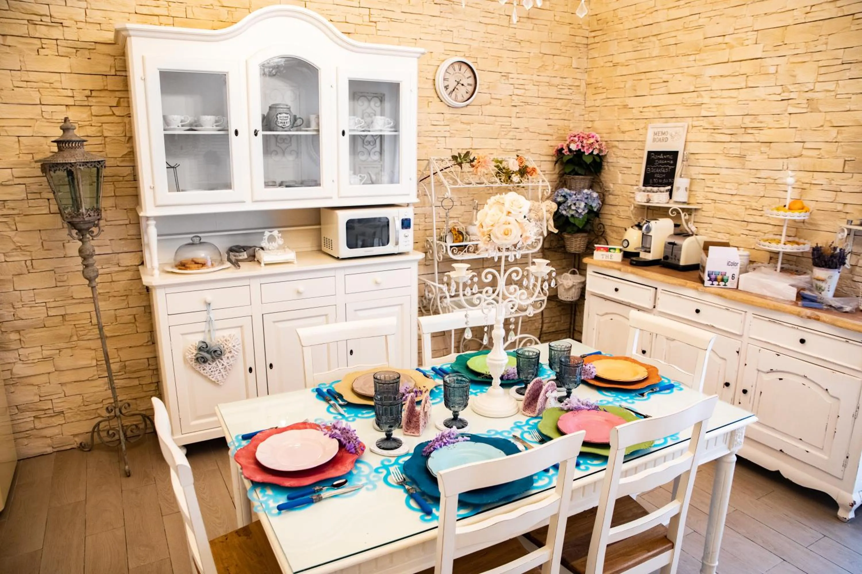 Kitchen or kitchenette in RomAntic Dreams