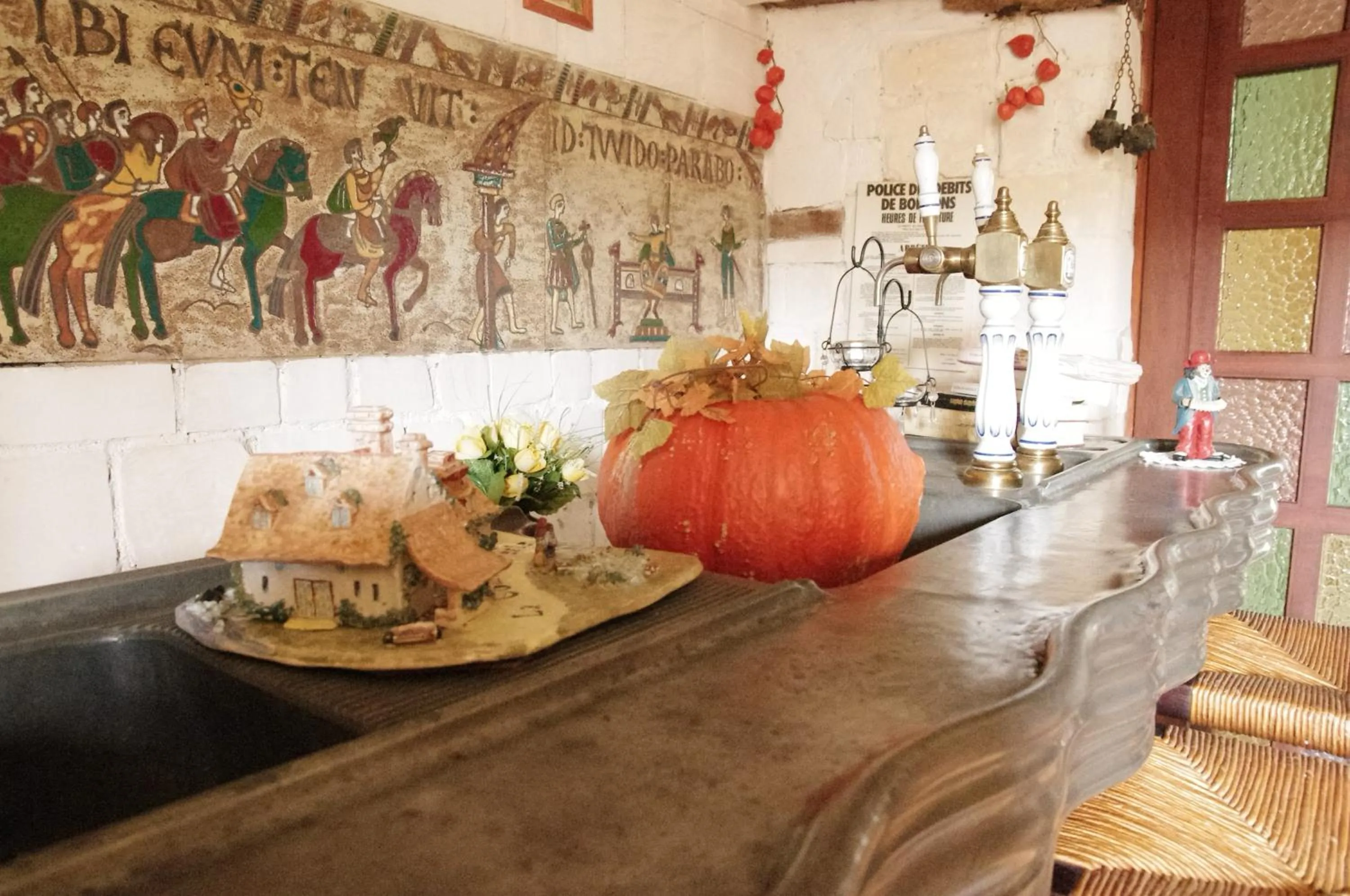 Lounge or bar in La Commanderie