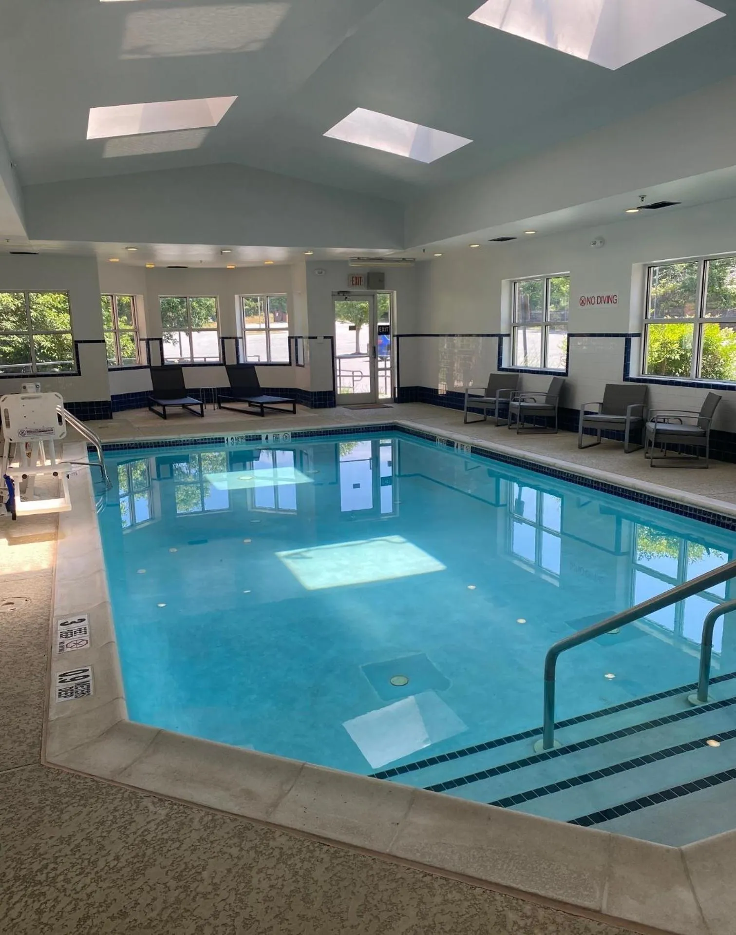 Swimming pool in Hyatt Place Philadelphia/ King of Prussia