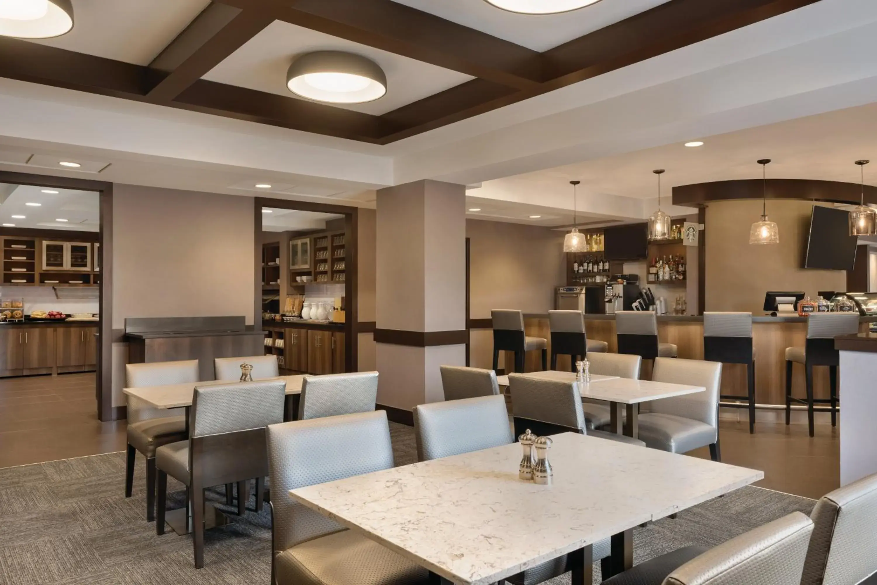 Restaurant/places to eat in Hyatt Place Philadelphia/ King of Prussia Restaurant/places to eat in Hyatt Place Philadelphia/ King of Prussia