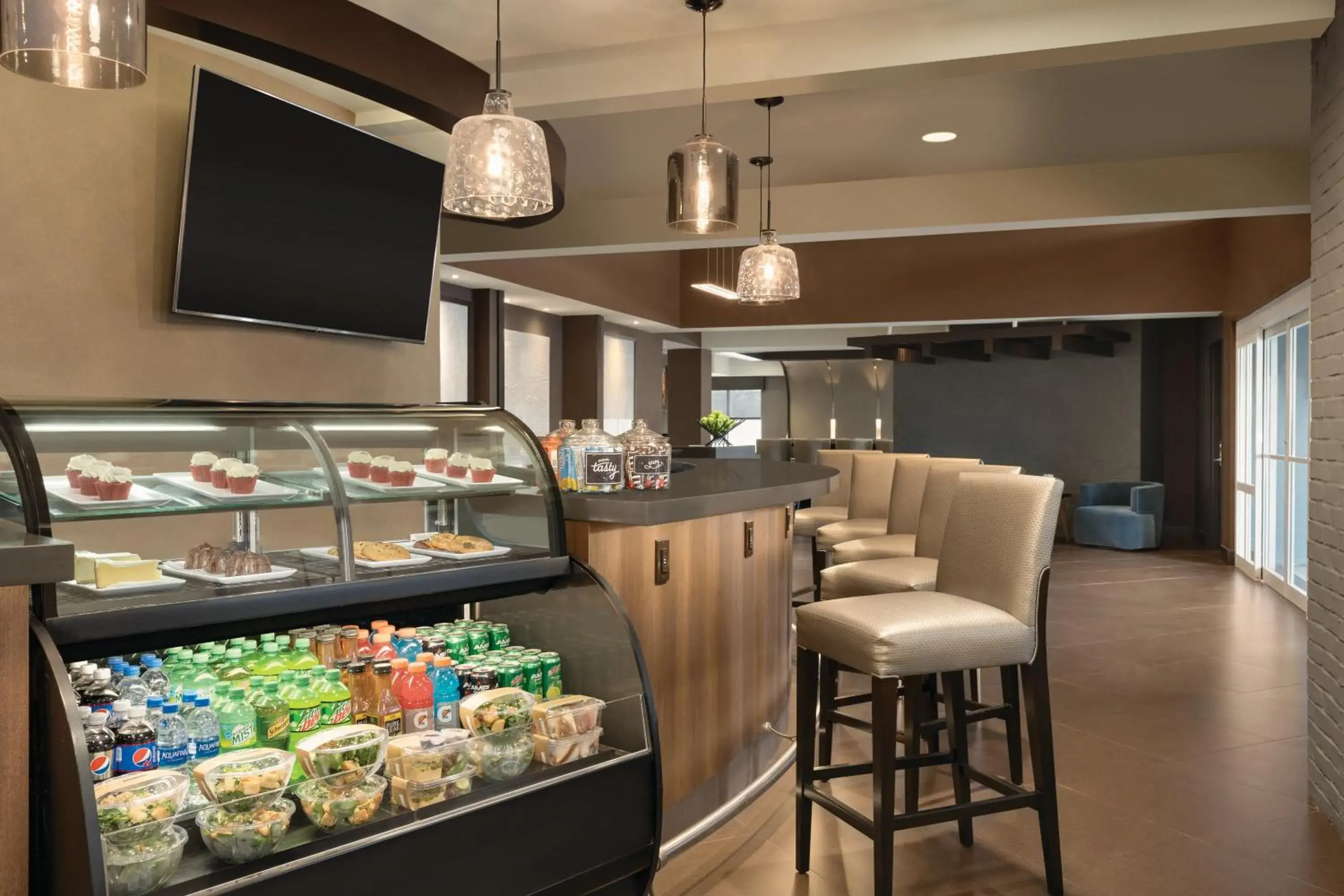 Lounge or bar in Hyatt Place Philadelphia/ King of Prussia Lounge or bar in Hyatt Place Philadelphia/ King of Prussia