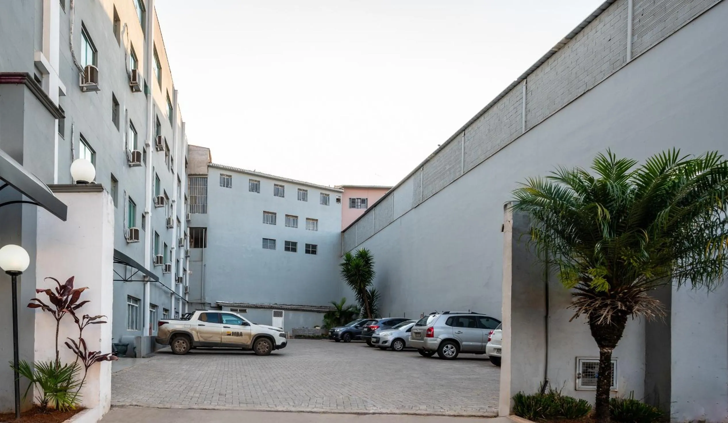 Parking in Italian Palace Hotel Rede Carlton