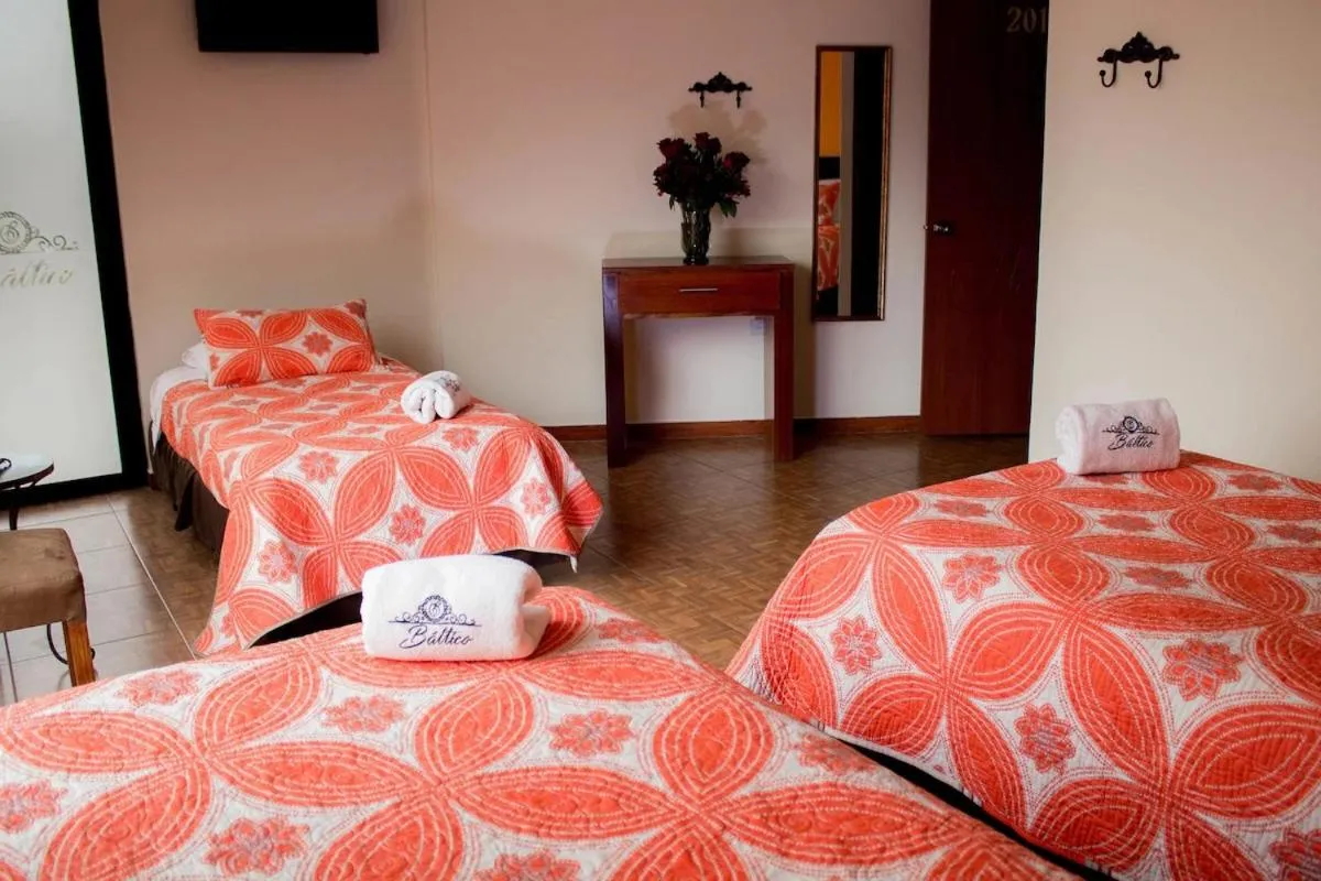 Bed in Báltico Hostel