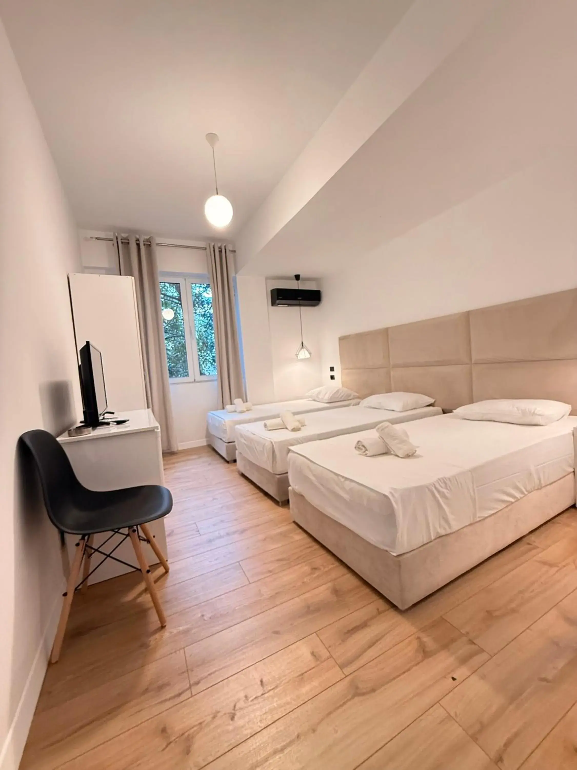 Classic Triple Room in Diamond Boutique Hotel - City Centre Classic Triple Room in Diamond Boutique Hotel - City Centre