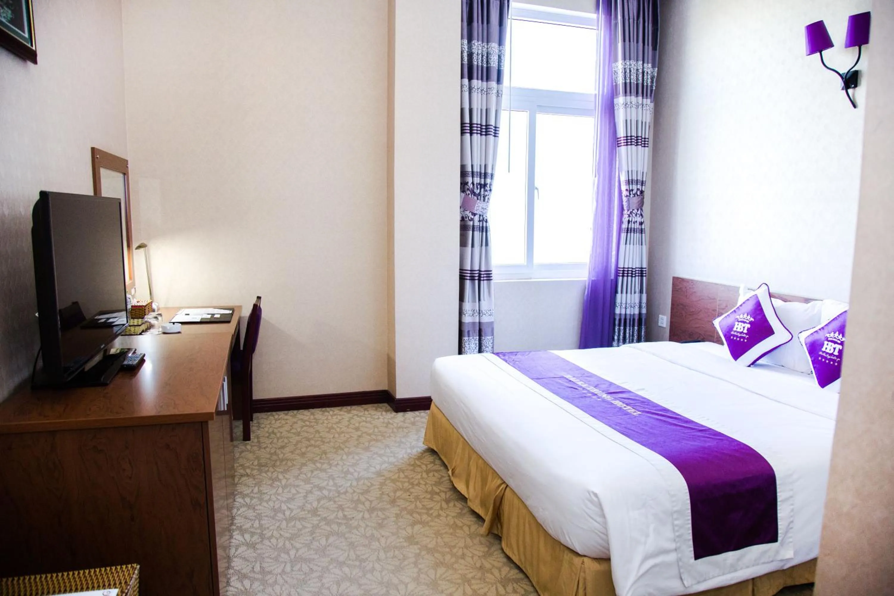 Bed in Hai Ba Trung Hotel & Spa