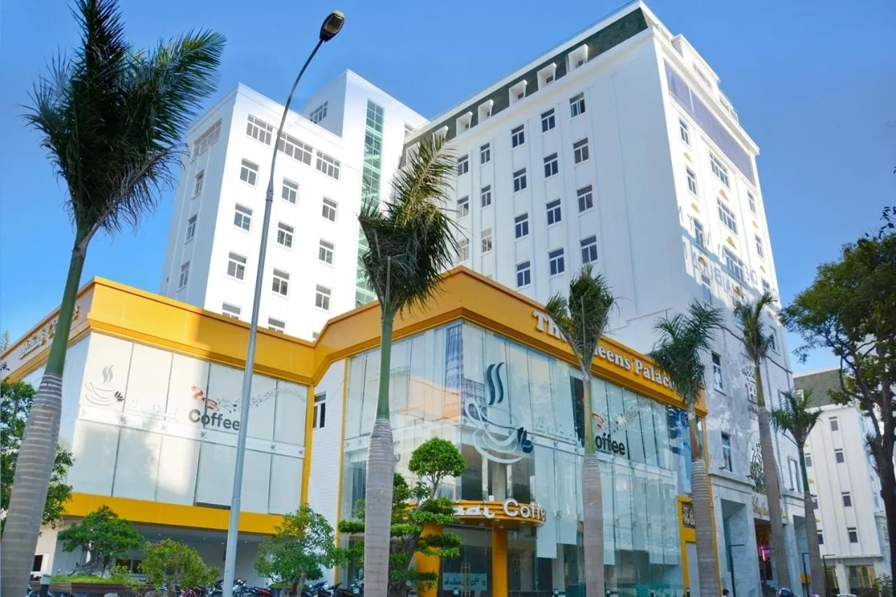 Facade/entrance in Hai Ba Trung Hotel & Spa