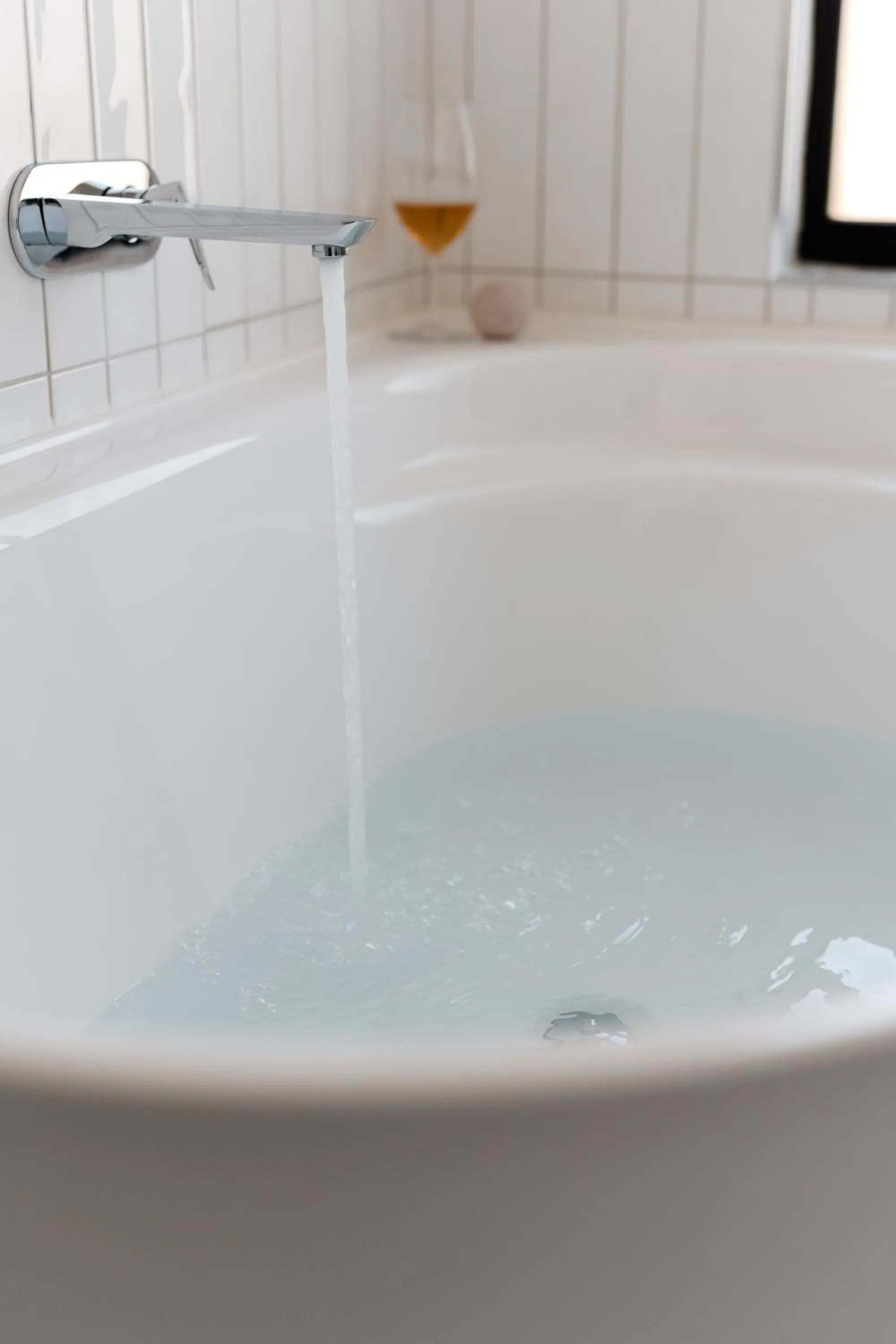 Bath in Tuileries at De Bortoli Rutherglen