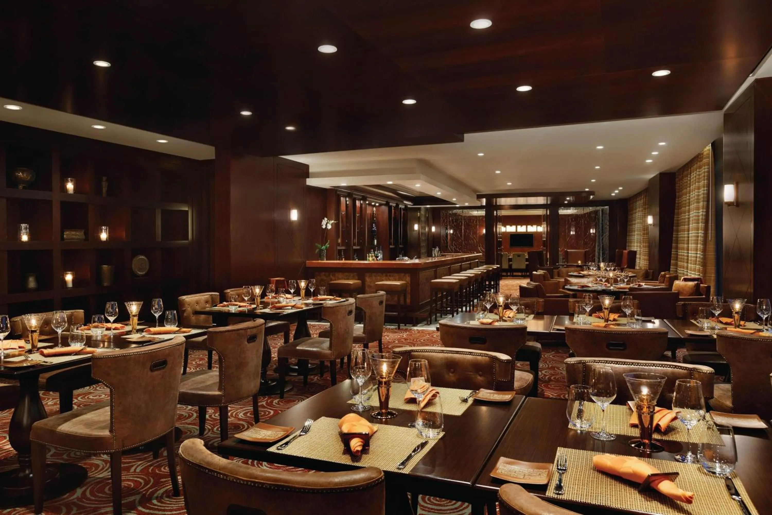 Restaurant/places to eat in JW Marriott Marquis City Center Doha