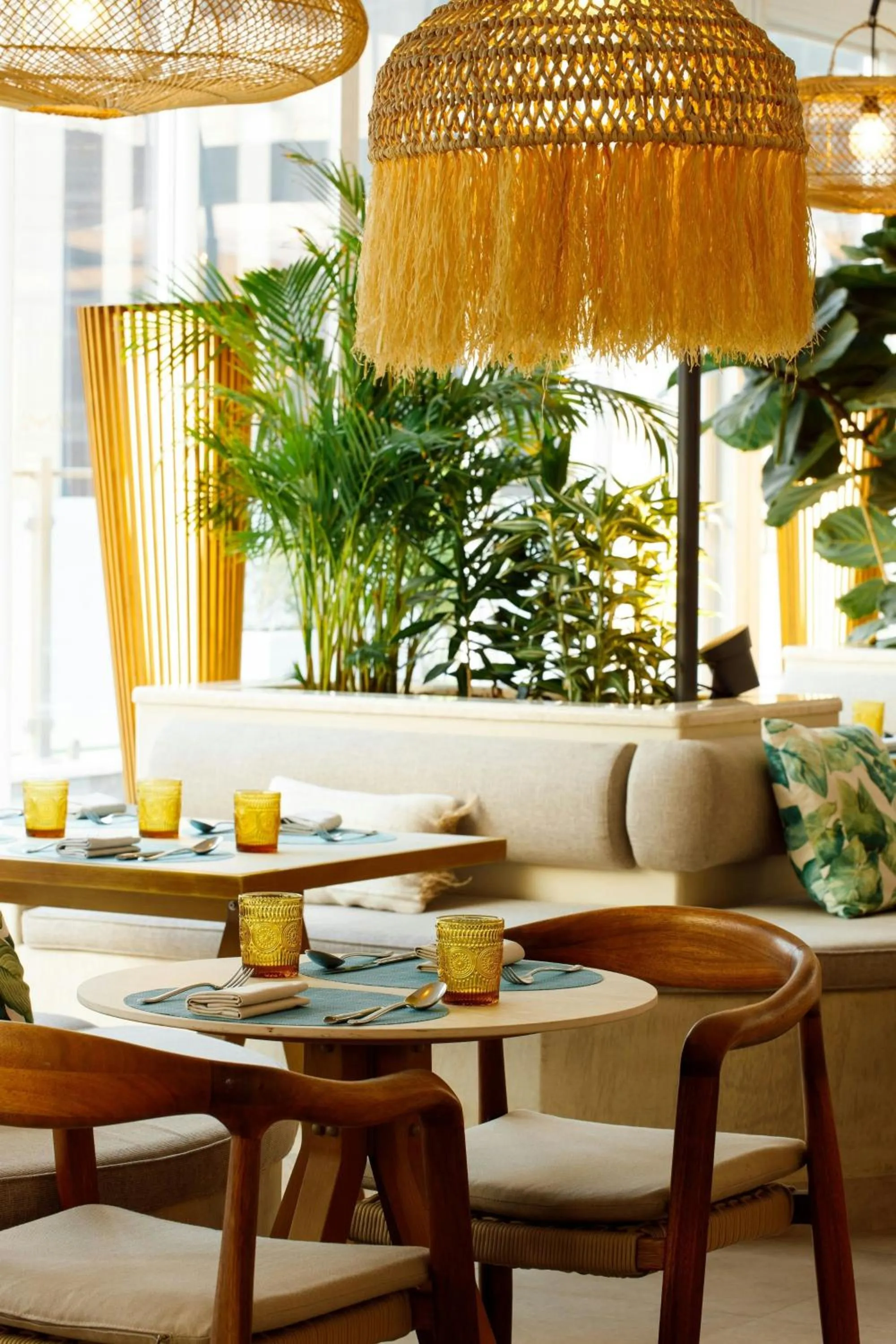 Restaurant/places to eat in JW Marriott Marquis City Center Doha