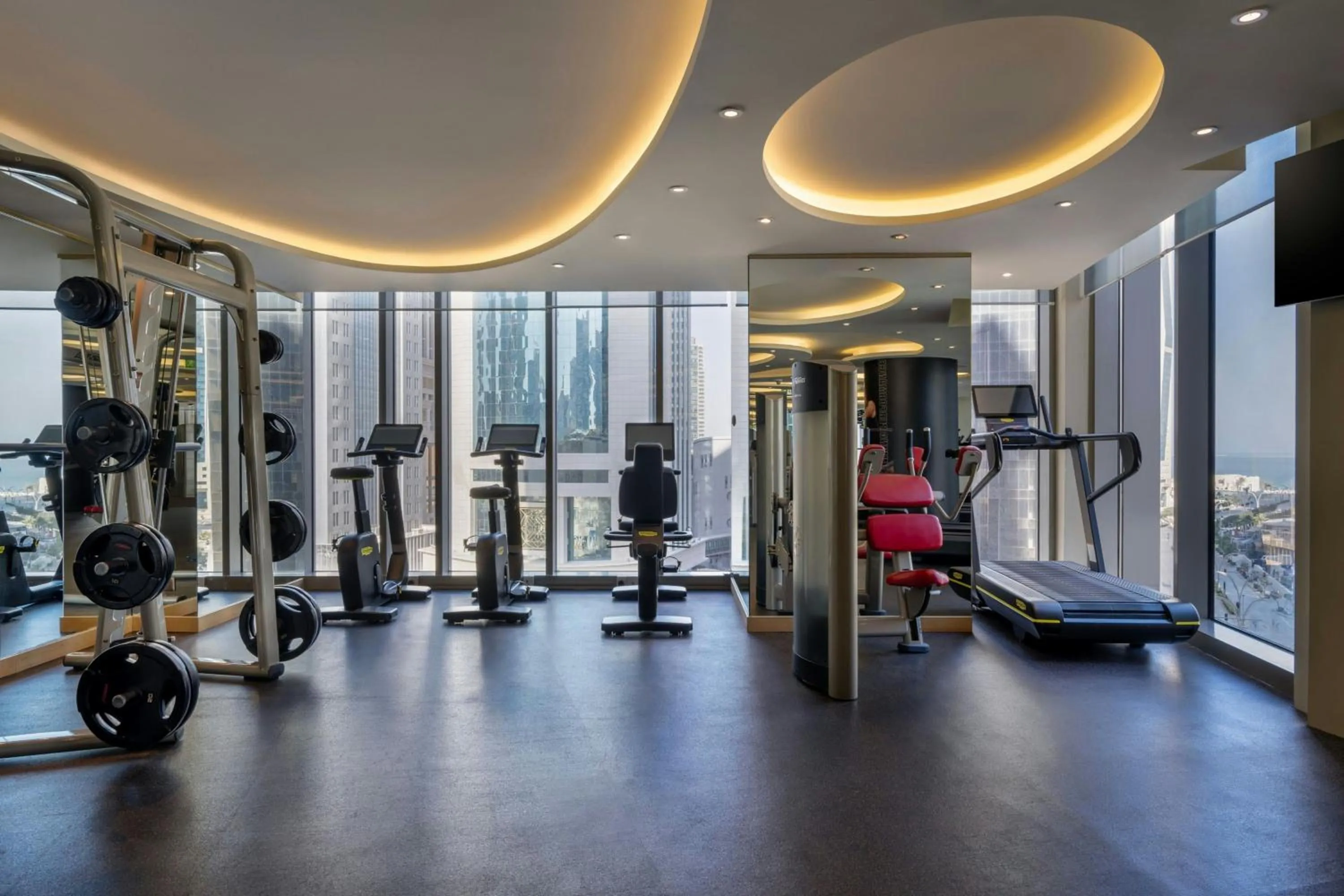 Fitness centre/facilities in JW Marriott Marquis City Center Doha
