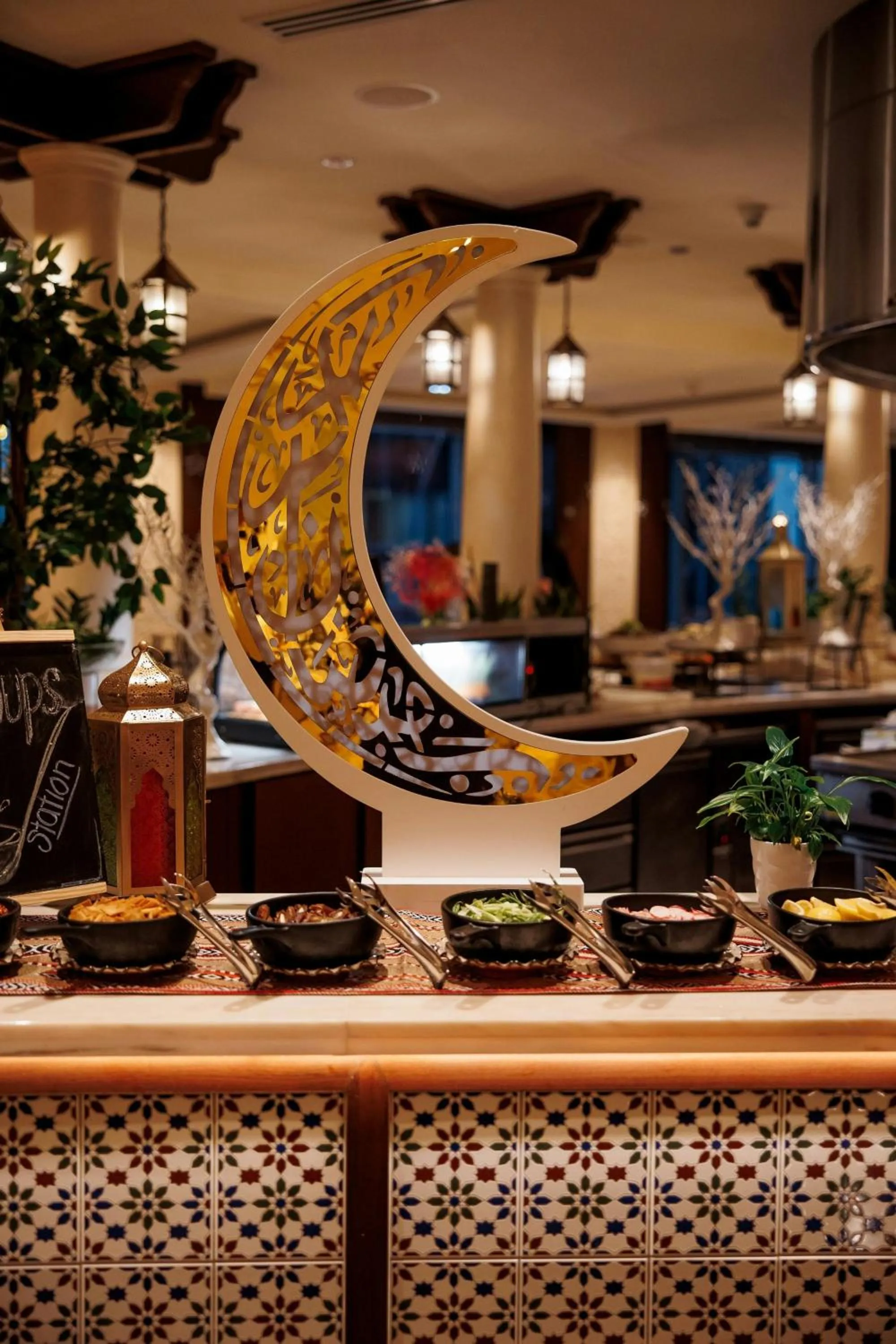 Restaurant/places to eat in JW Marriott Marquis City Center Doha