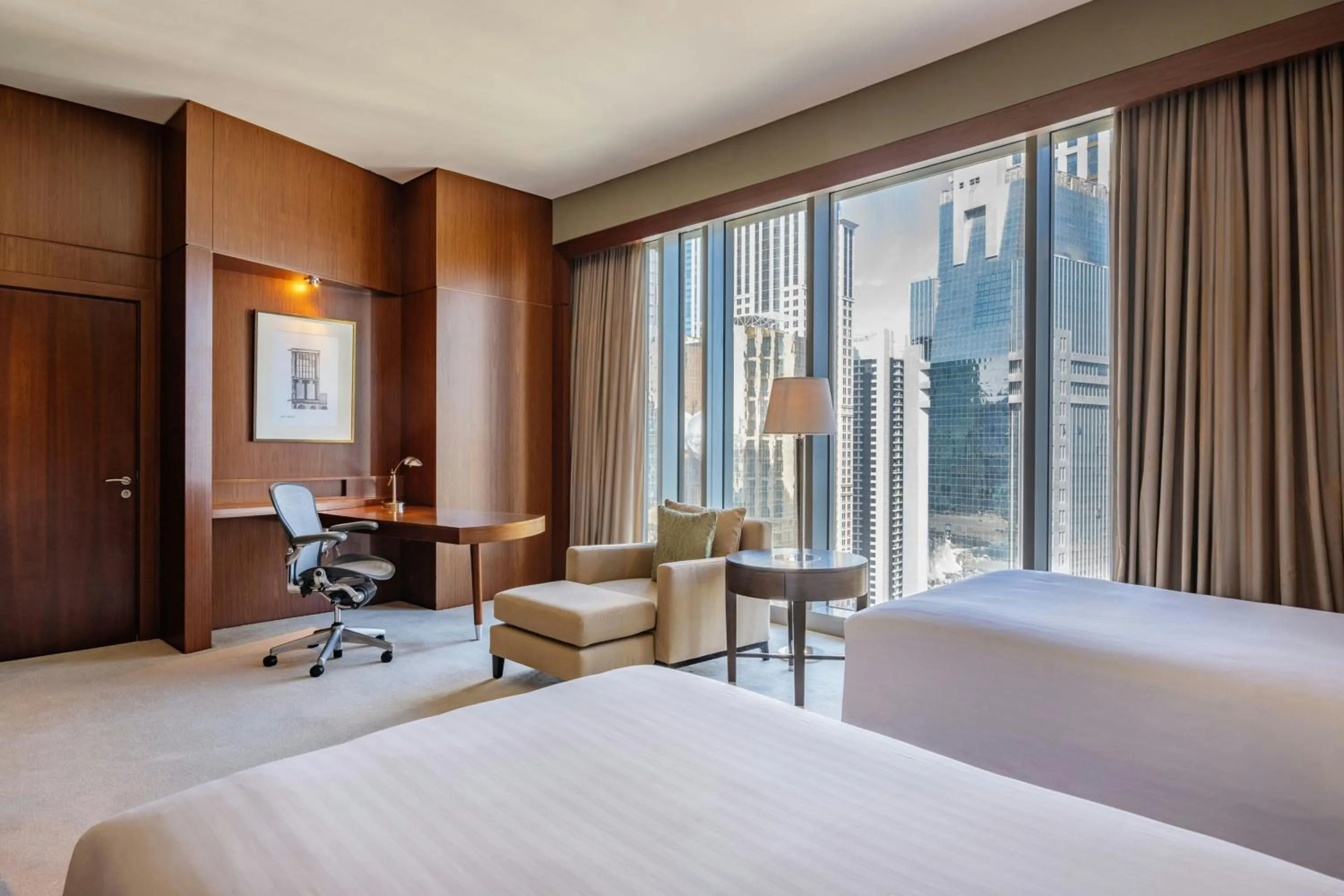 Photo of the whole room, Bed in JW Marriott Marquis City Center Doha