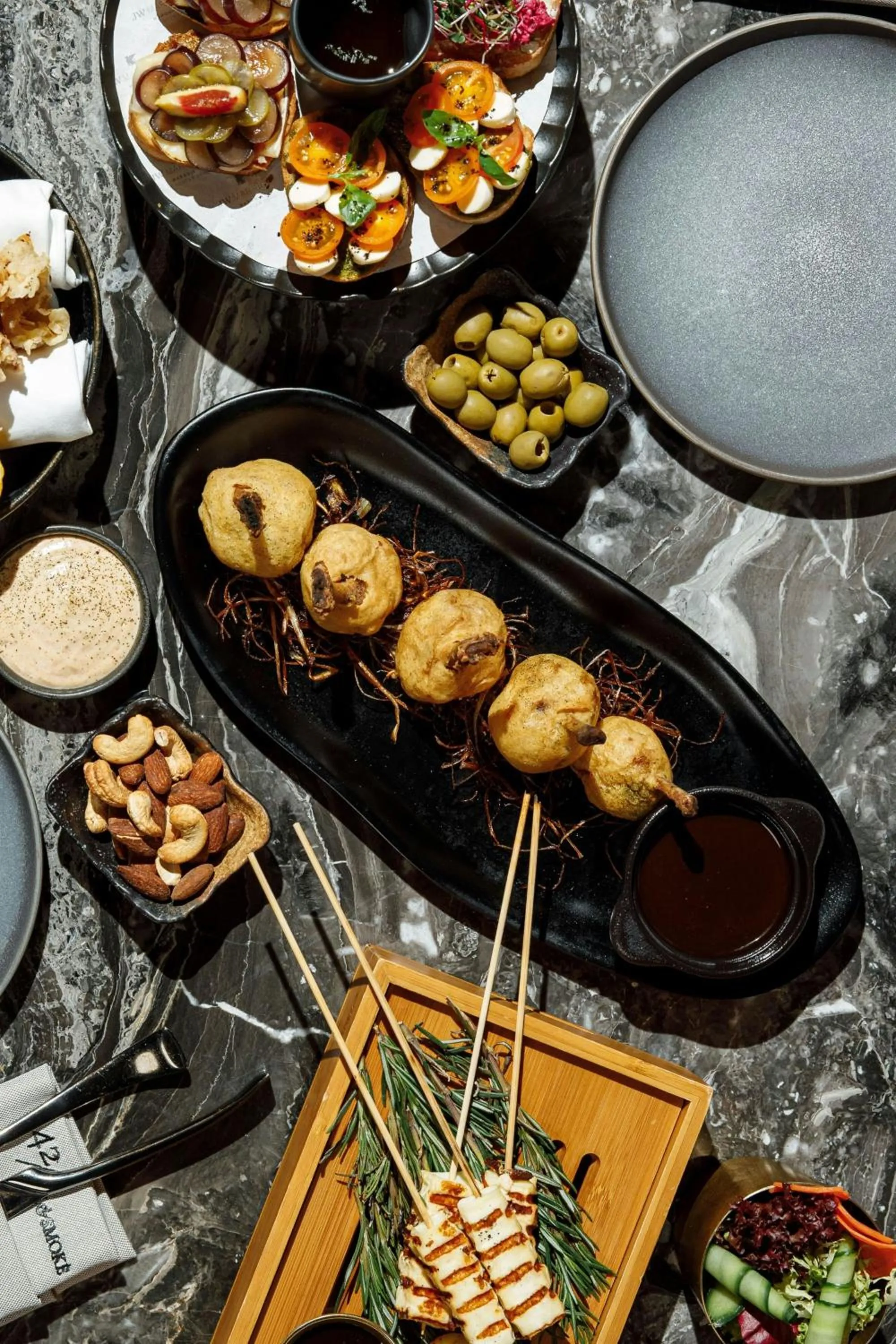 Restaurant/places to eat in JW Marriott Marquis City Center Doha