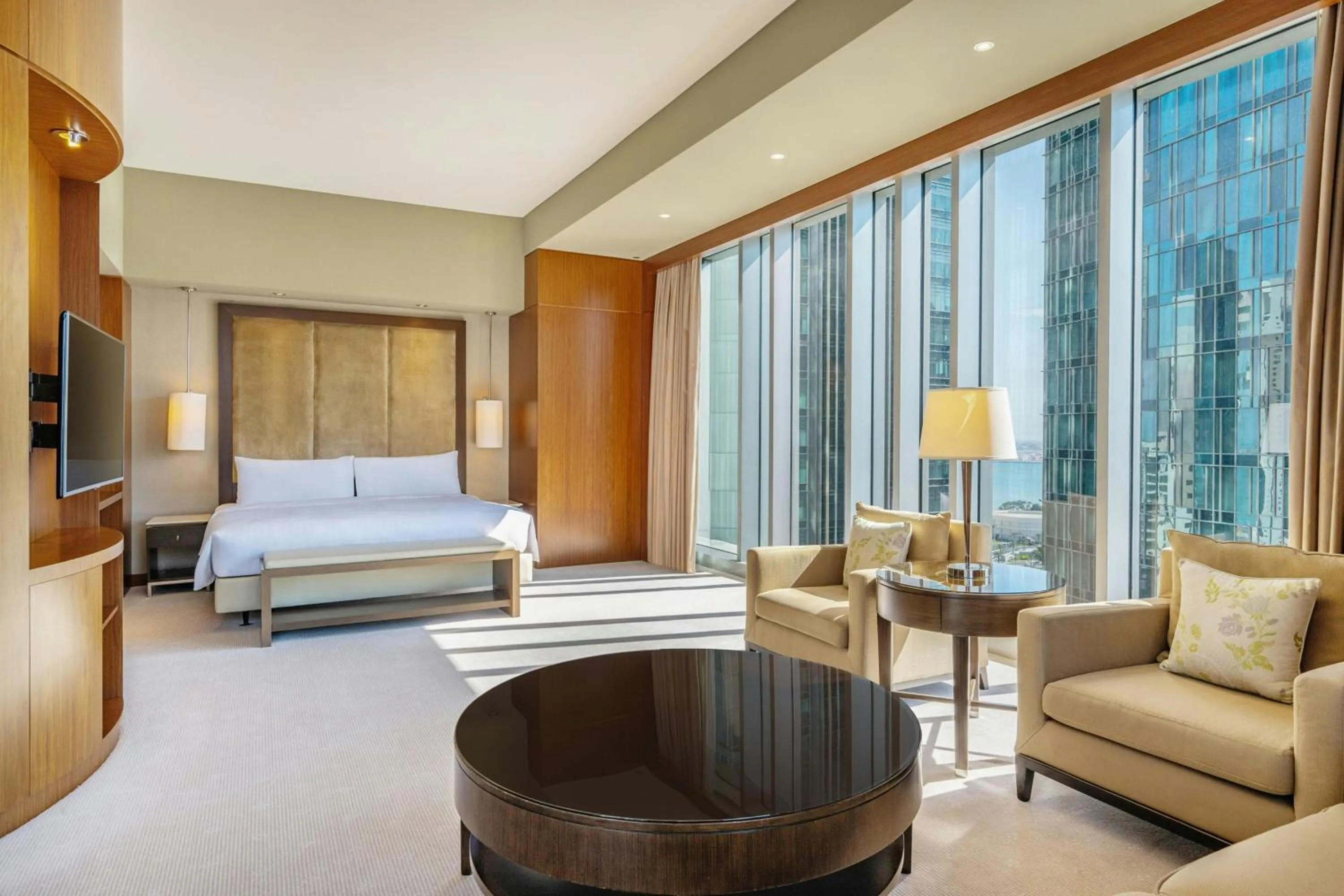 Photo of the whole room, Bed in JW Marriott Marquis City Center Doha