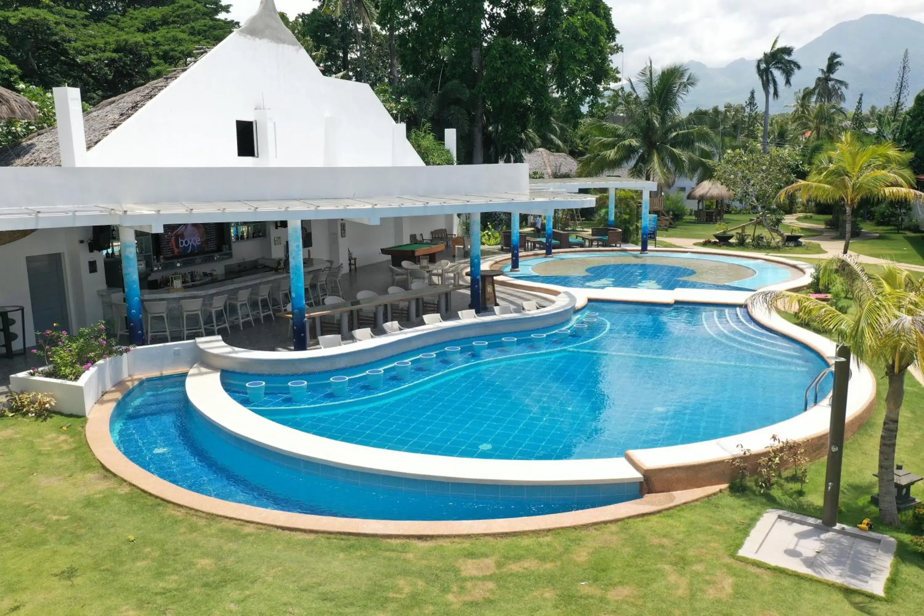 Restaurant/places to eat in Vida Homes Condo Resort Restaurant/places to eat in Vida Homes Condo Resort