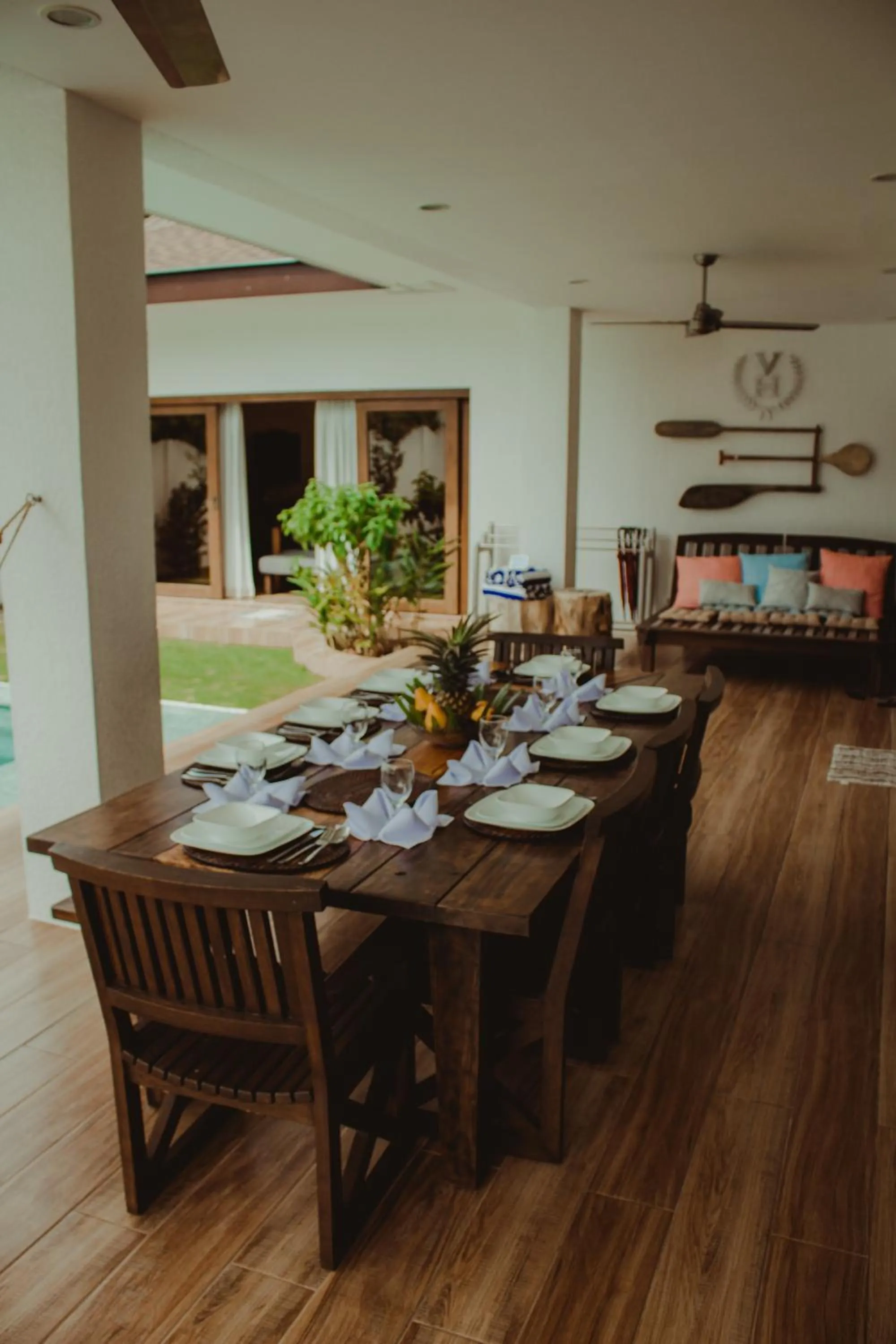 Dining area in Vida Homes Condo Resort