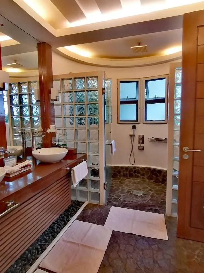 Toilet in Vida Homes Condo Resort