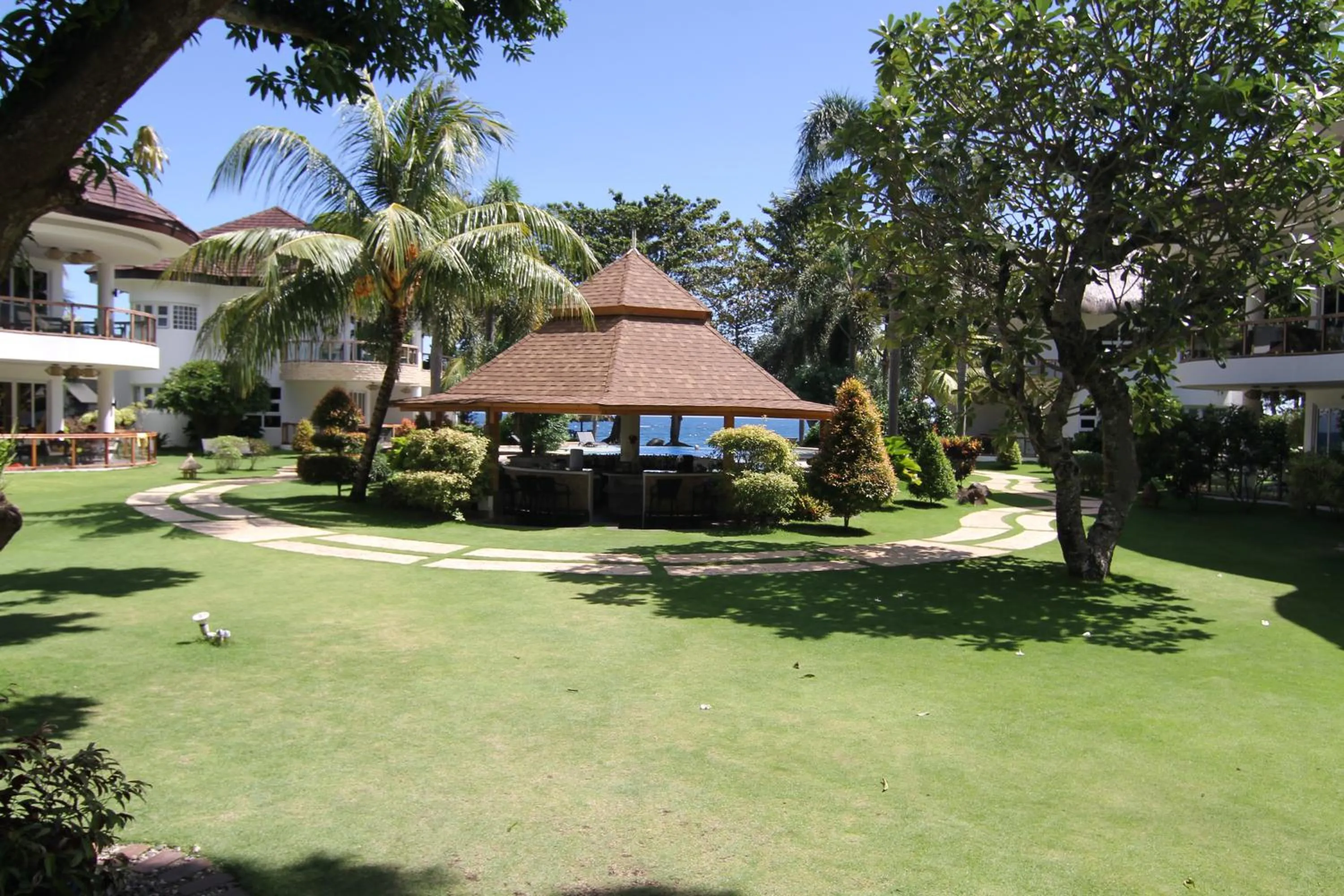 Restaurant/places to eat in Vida Homes Condo Resort