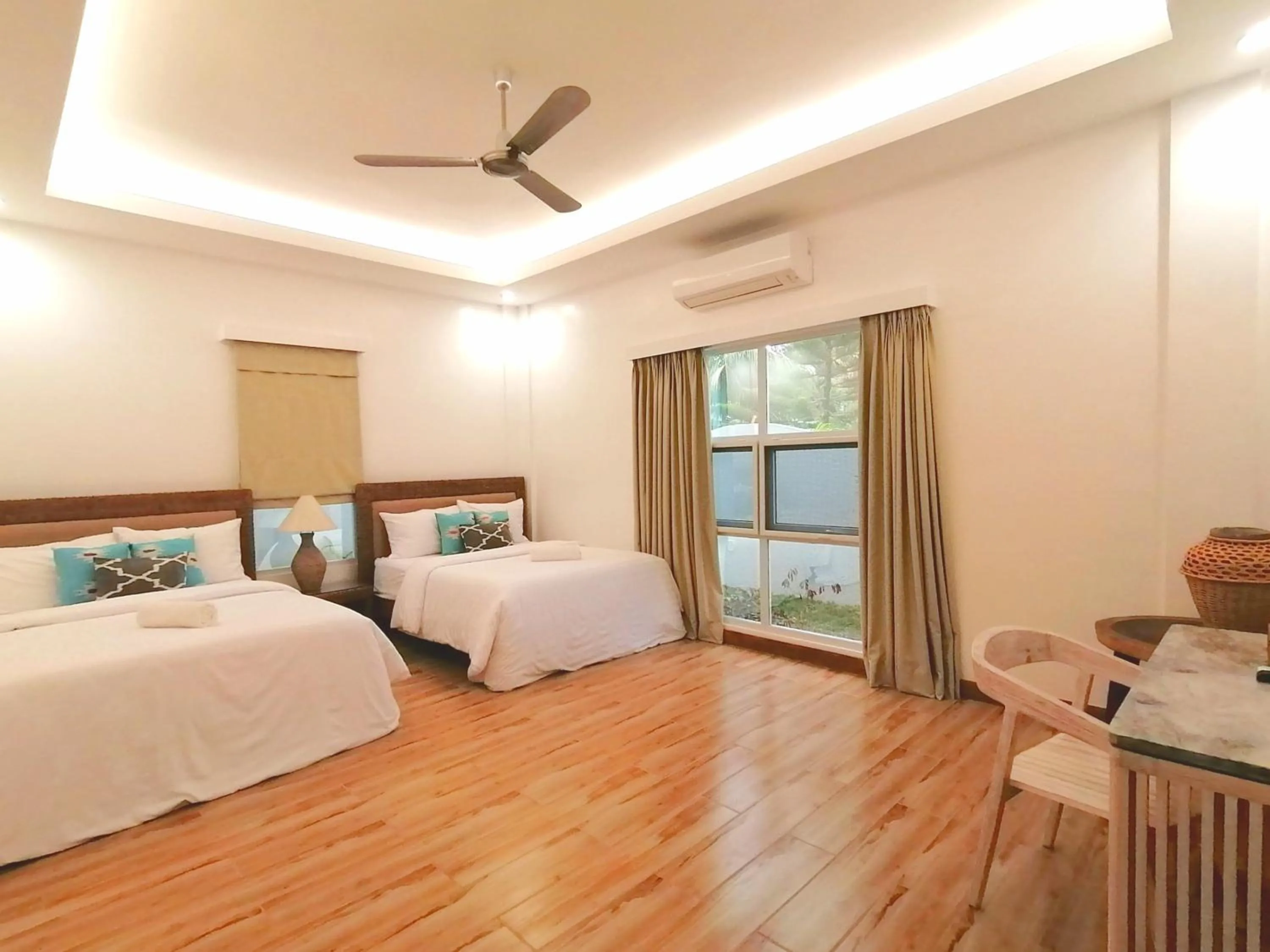 Bed in Vida Homes Condo Resort