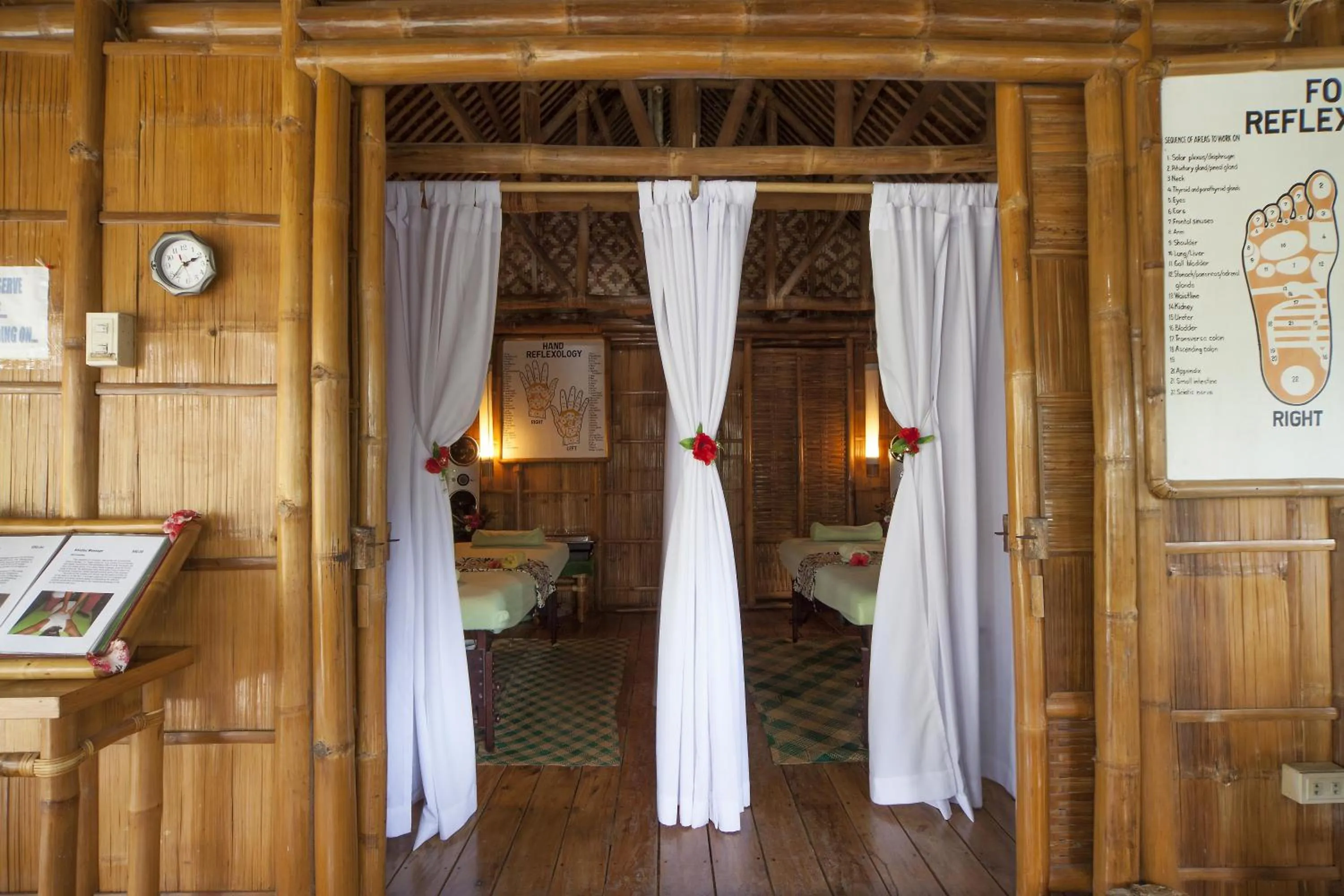 Spa and wellness centre/facilities, Bed in Vida Homes Condo Resort