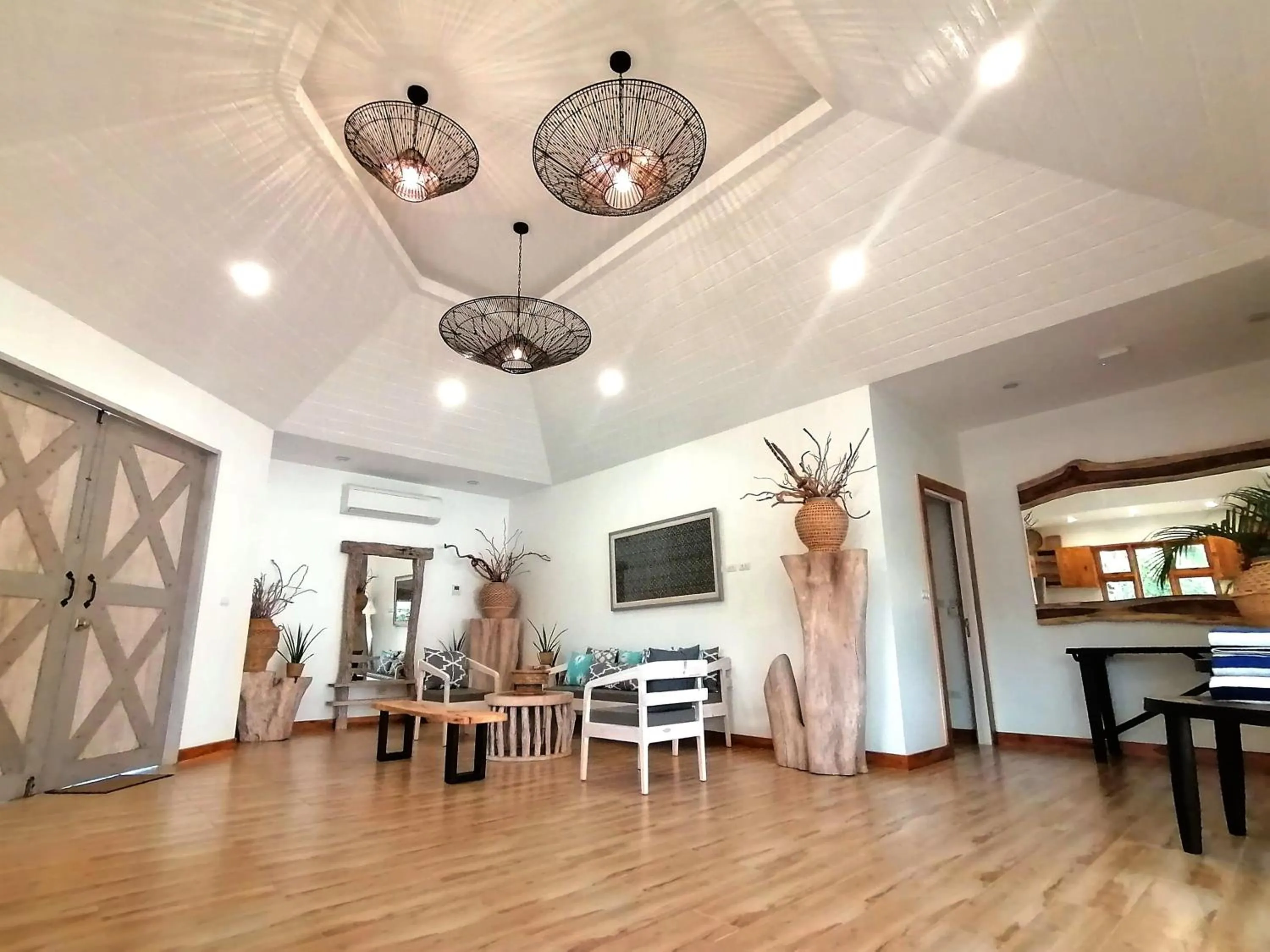 Living room in Vida Homes Condo Resort