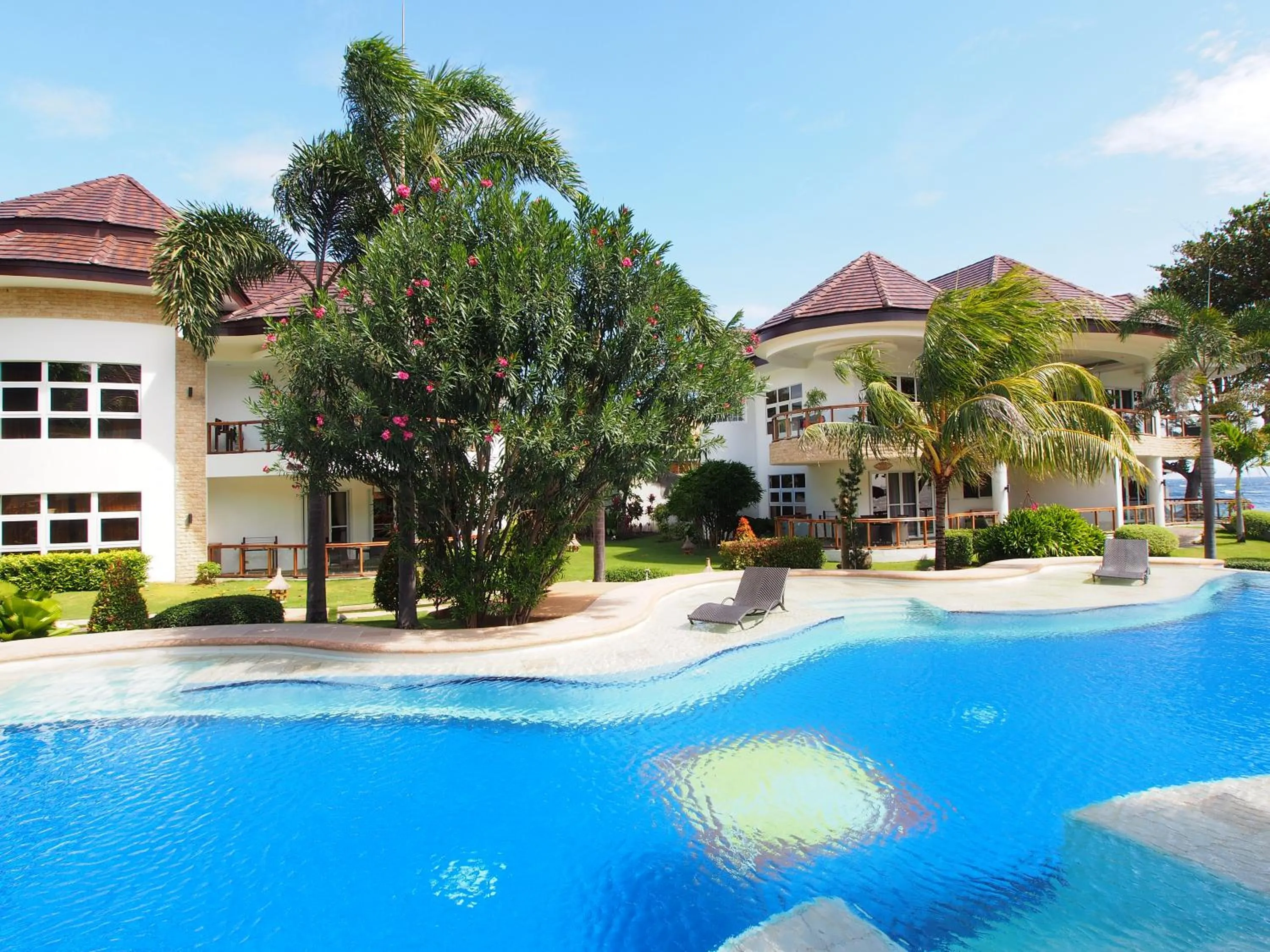 Garden in Vida Homes Condo Resort