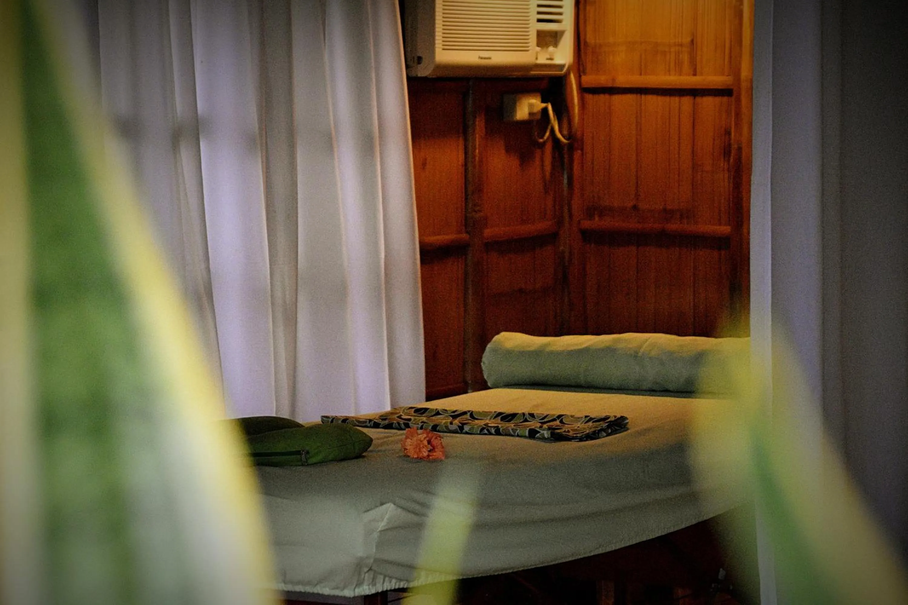 Sauna, Bed in Vida Homes Condo Resort