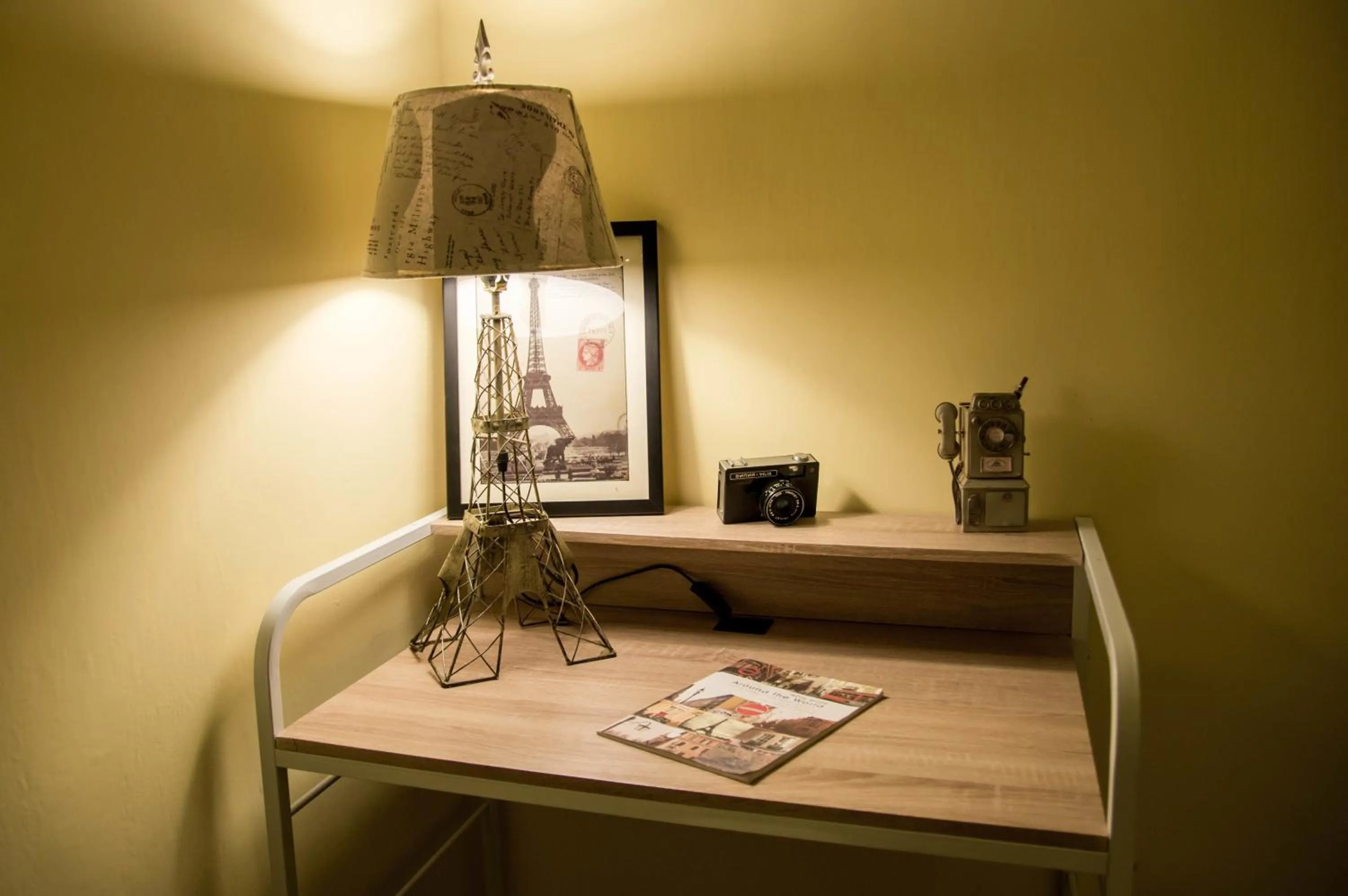 Decorative detail in Ciao Life B&B