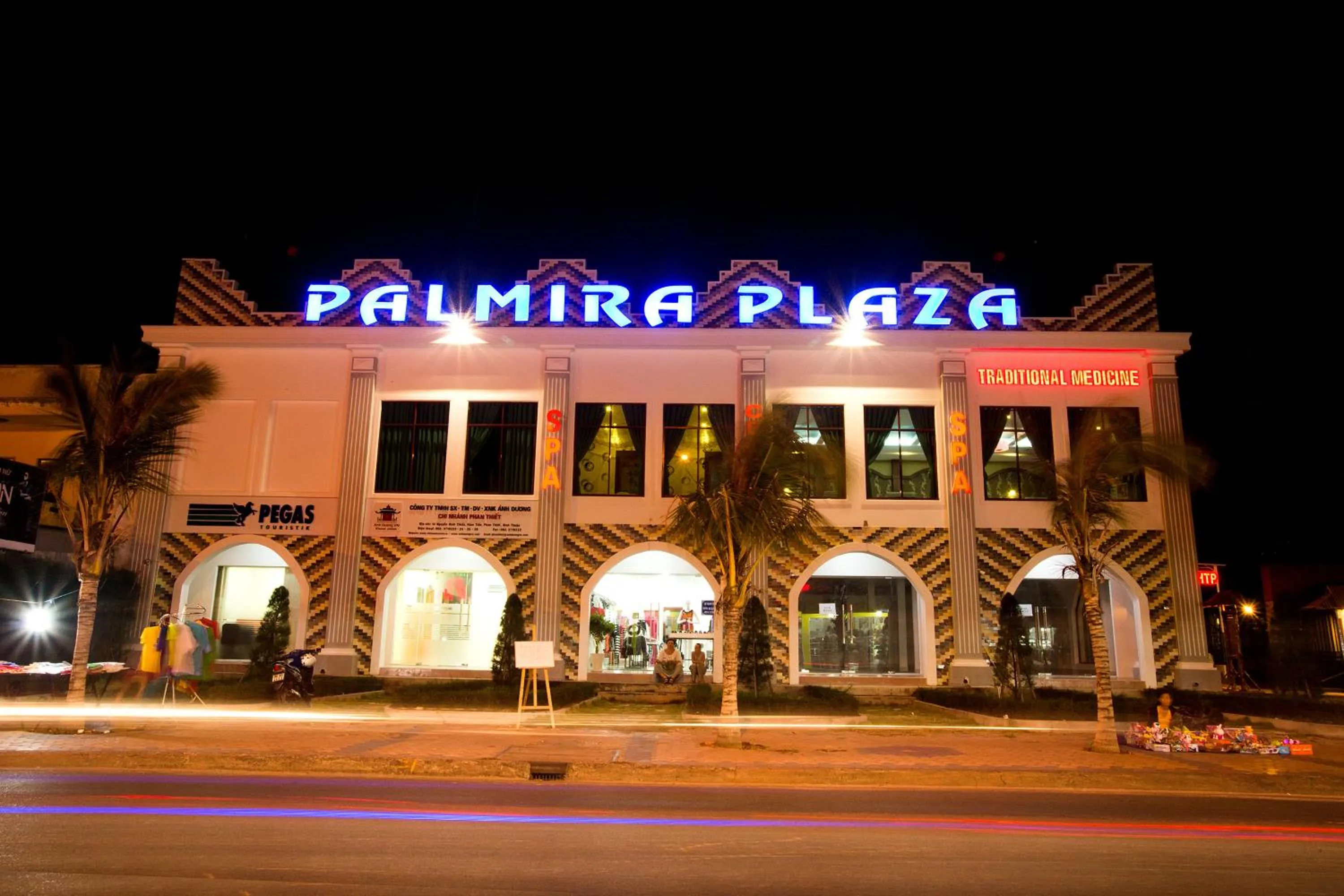 Facade/entrance in Palmira Beach Resort & Spa