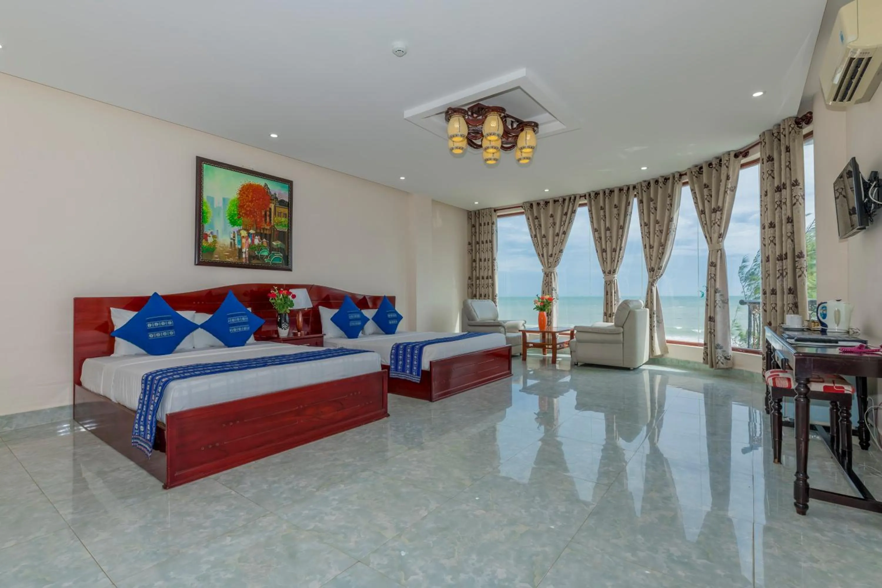 Bed in Palmira Beach Resort & Spa