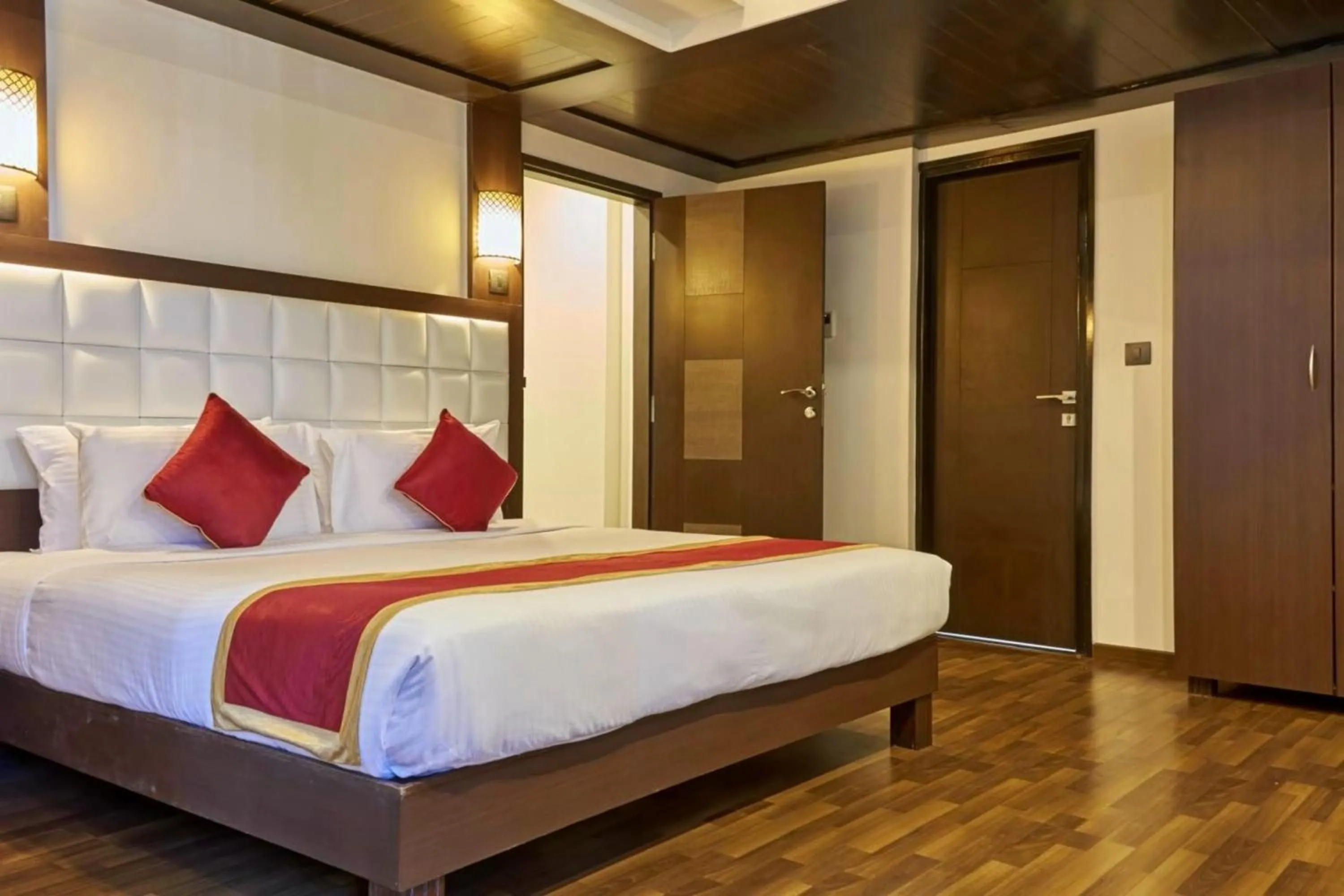 Bedroom, Bed in Akshaya Aura