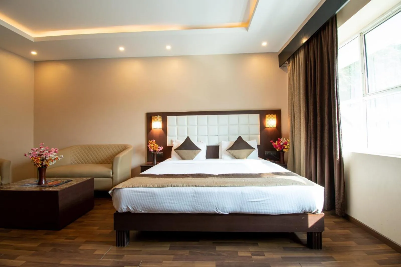 Bedroom, Bed in Akshaya Aura
