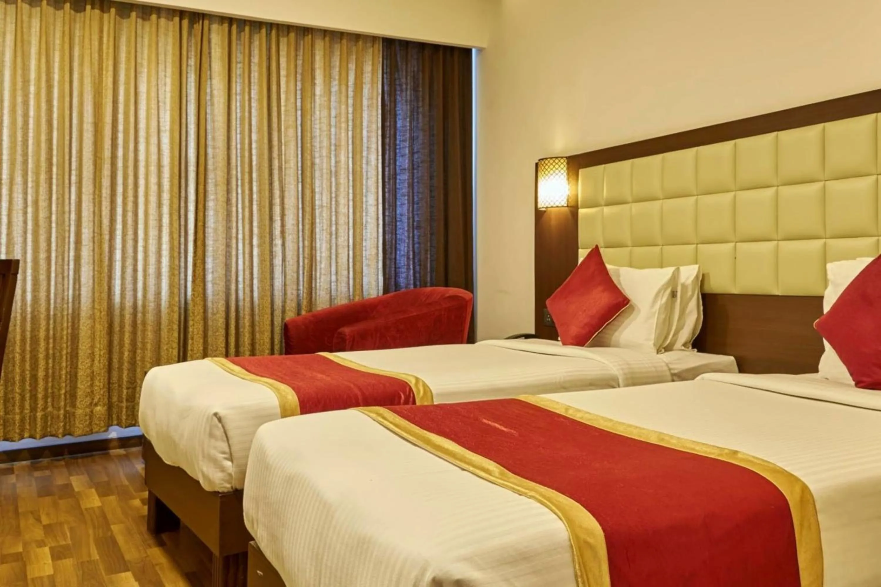 Bedroom, Bed in Akshaya Aura