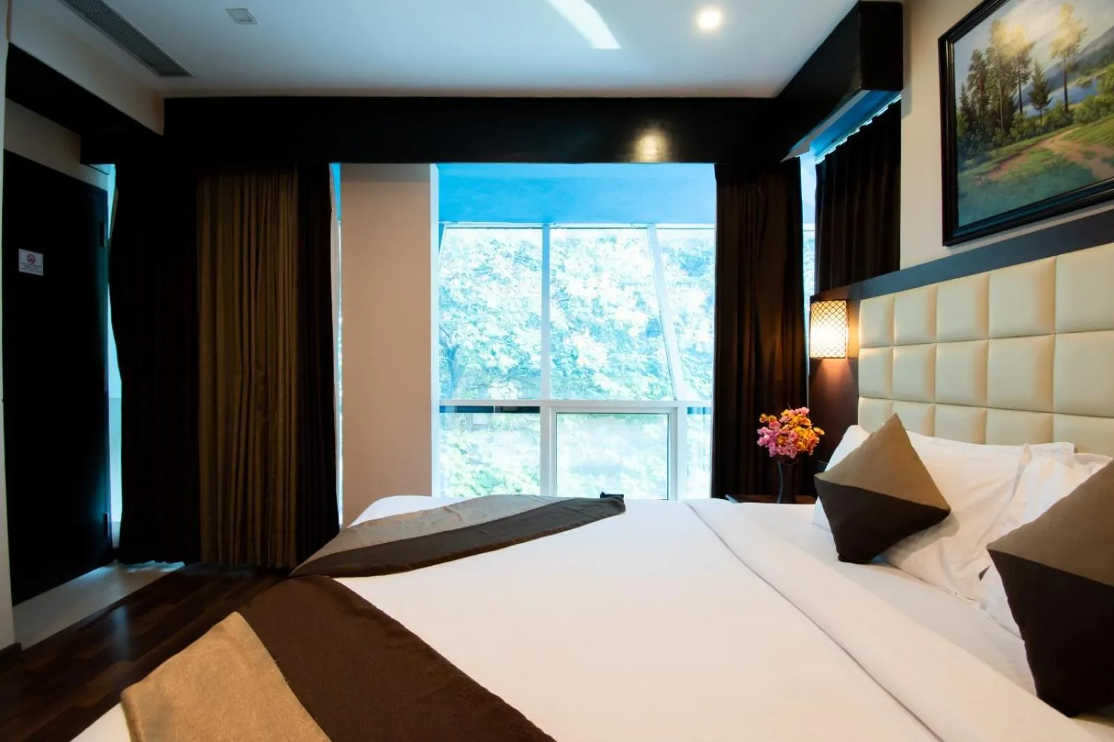 Bedroom, Bed in Akshaya Aura