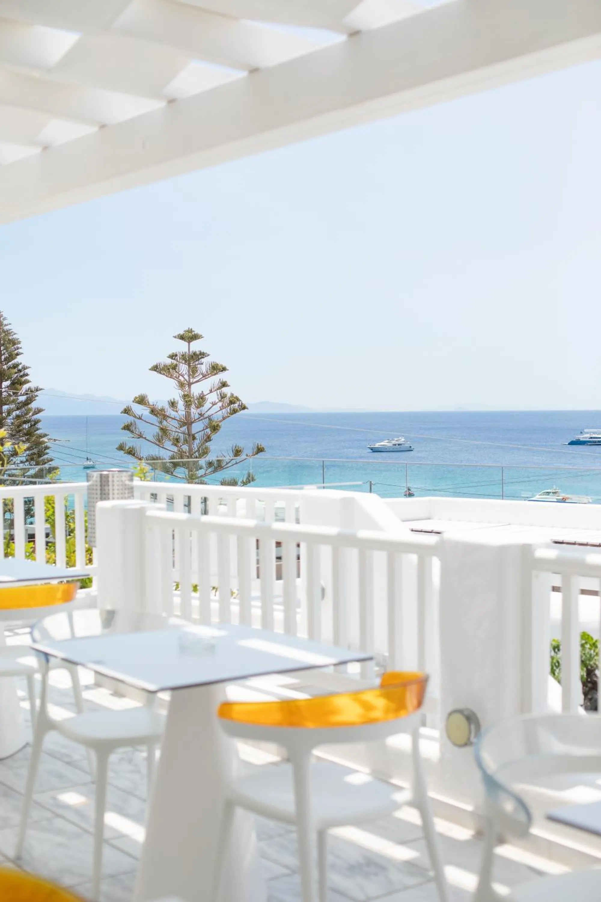 Restaurant/places to eat in The George Hotel Mykonos