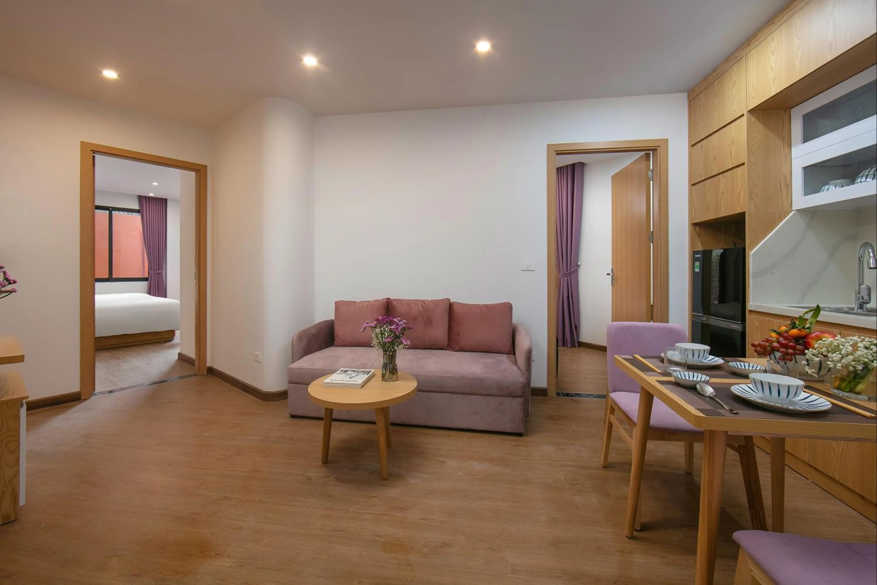 Photo of the whole room, Bed in Westlake Pearl Apartment - Hotel & Pearl Spa