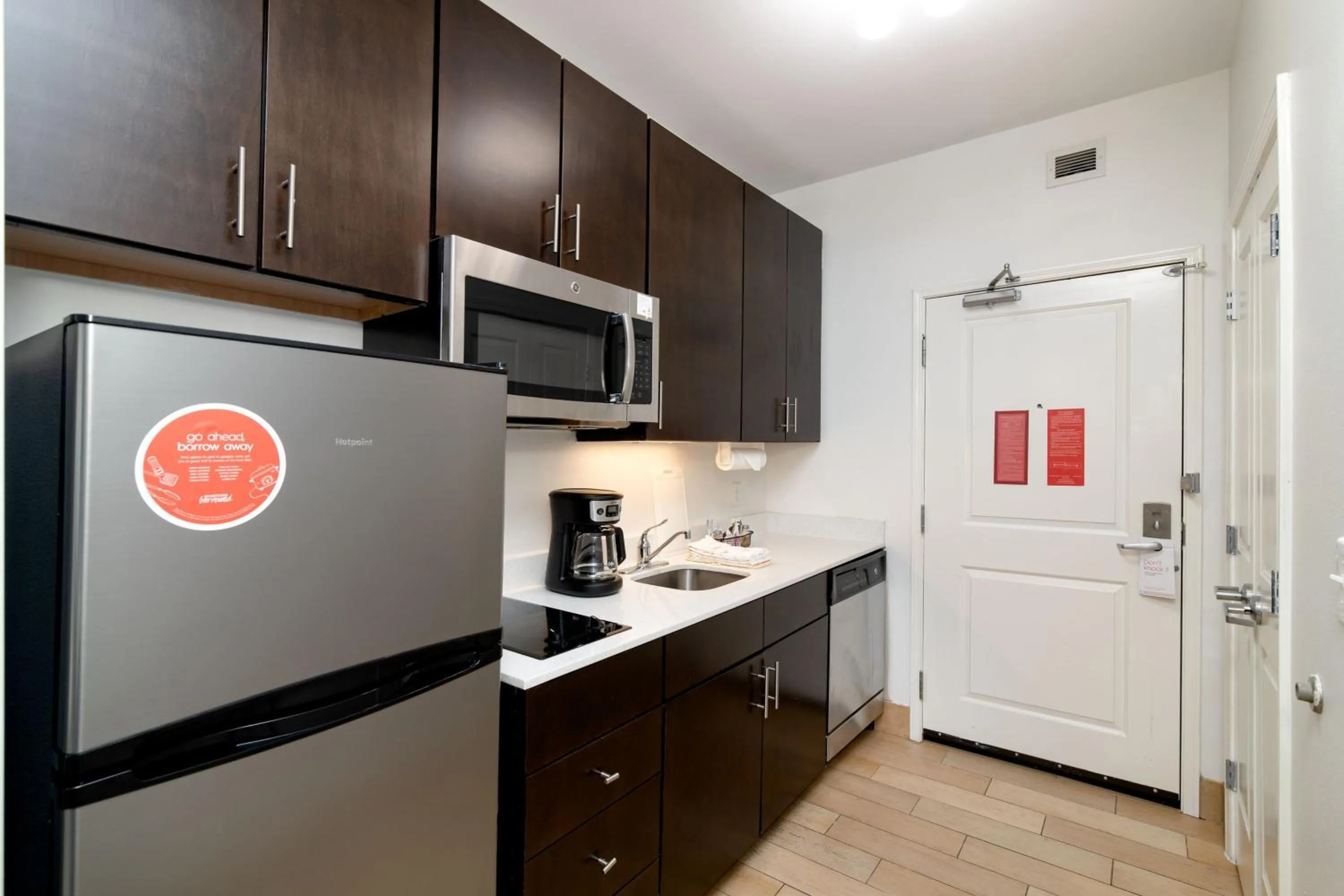 Kitchen or kitchenette in TownePlace Suites by Marriott Dallas McKinney