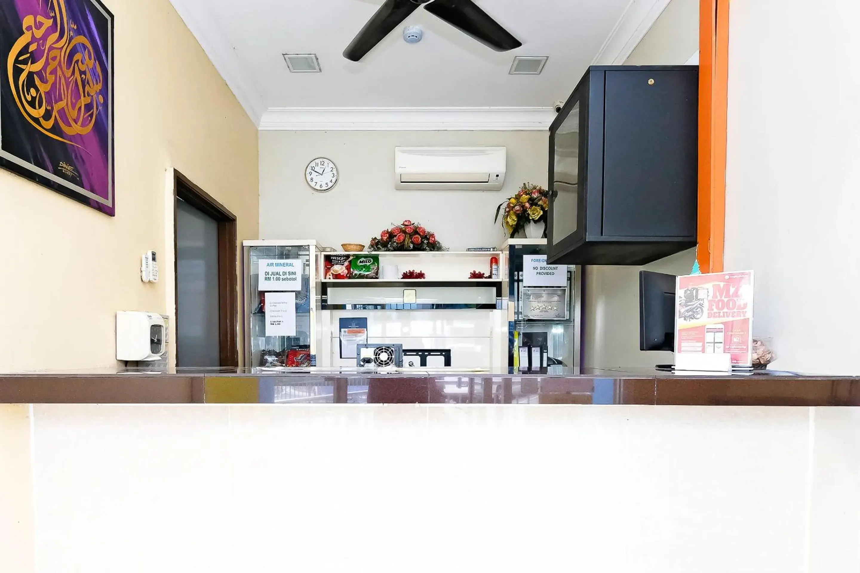 Lobby or reception in OYO 714 Arina Hotel Lobby or reception in OYO 714 Arina Hotel