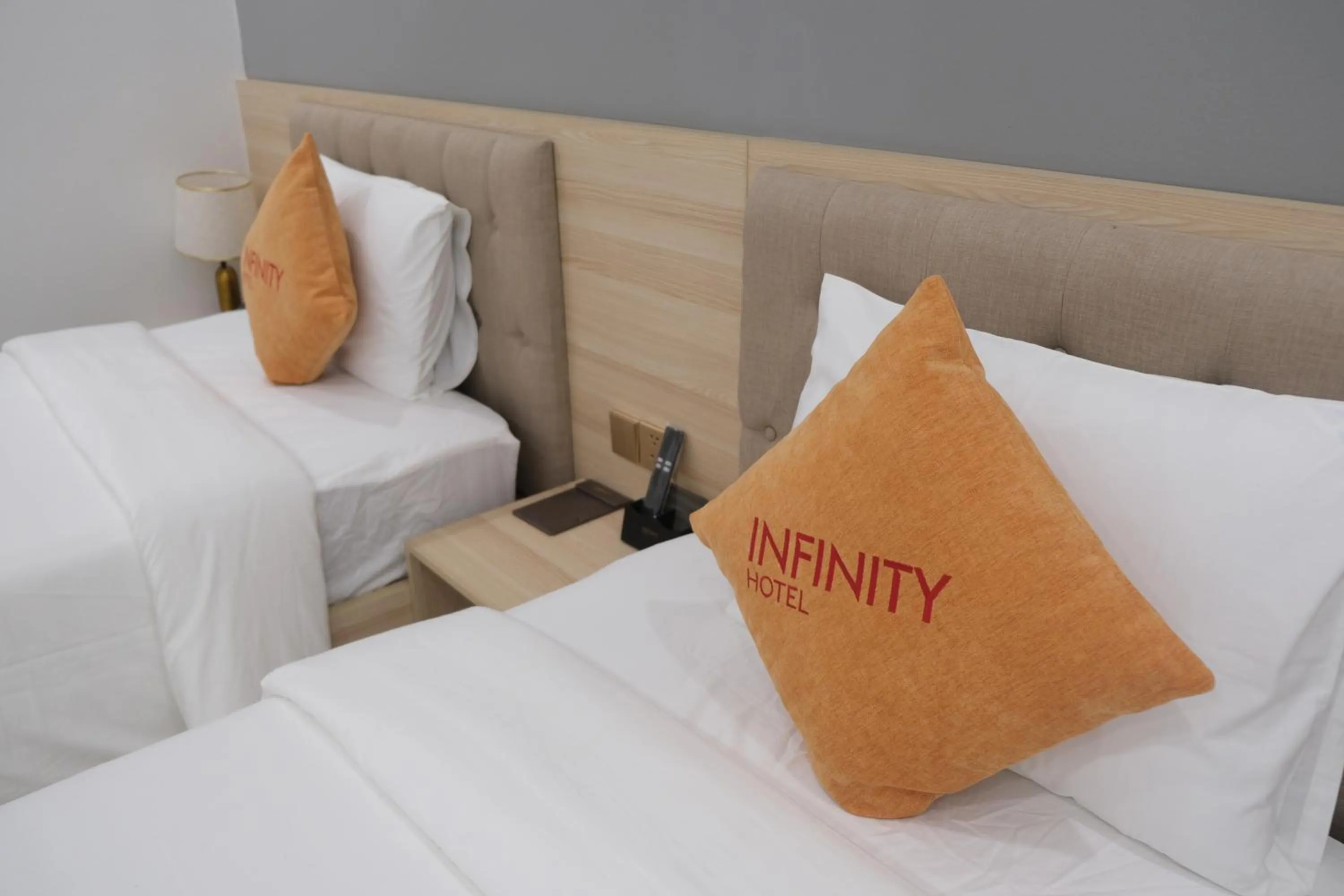 Bedroom, Bed in Infinity Hotel
